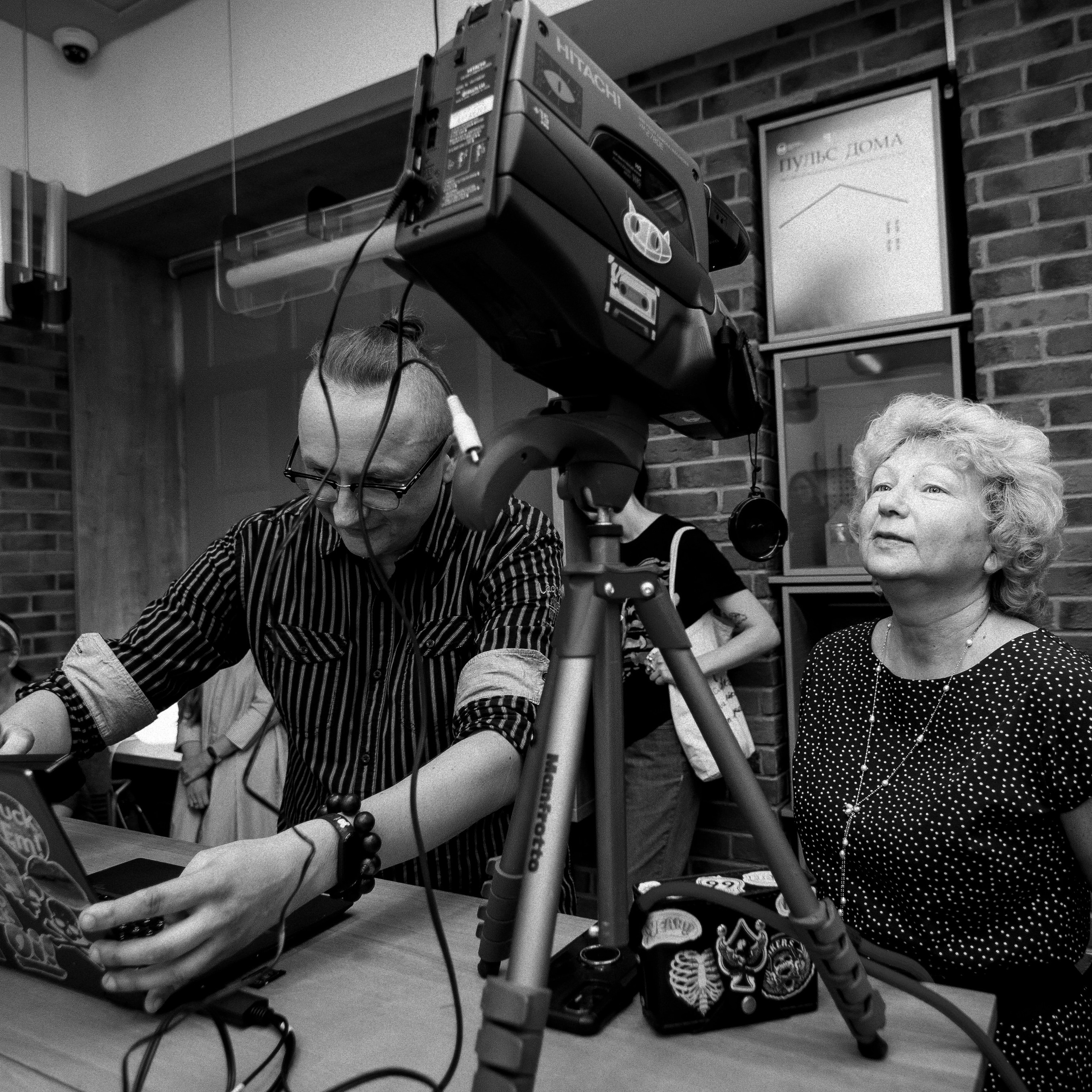 Fluxus Selfie Machine. Роман Ходырев — эзотериолог, художник, фотограф и музыкант. Санкт-Петербург, Рига