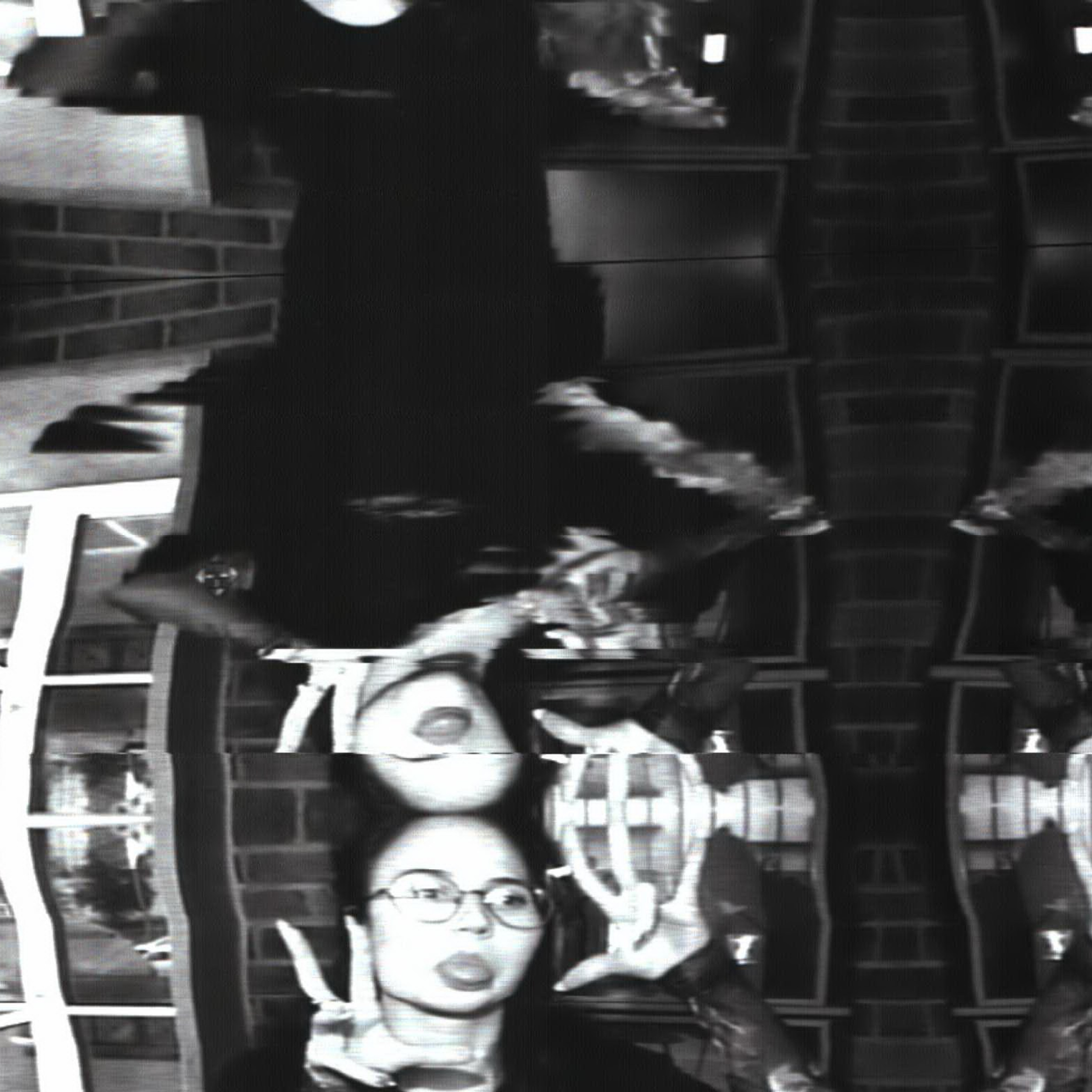 Fluxus Selfie Machine. Роман Ходырев — эзотериолог, художник, фотограф и музыкант. Санкт-Петербург, Рига