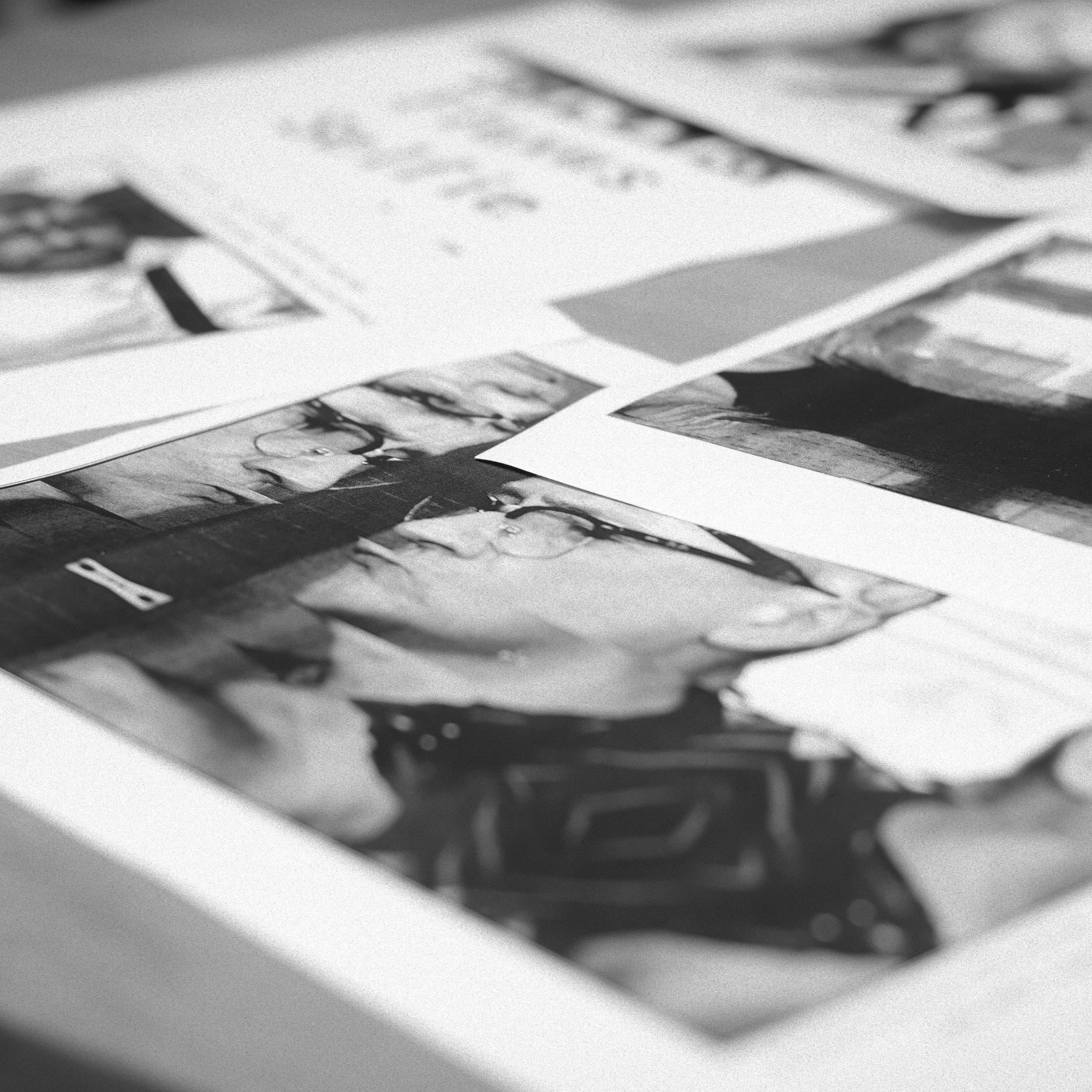 Fluxus Selfie Machine. Роман Ходырев — эзотериолог, художник, фотограф и музыкант. Санкт-Петербург, Рига