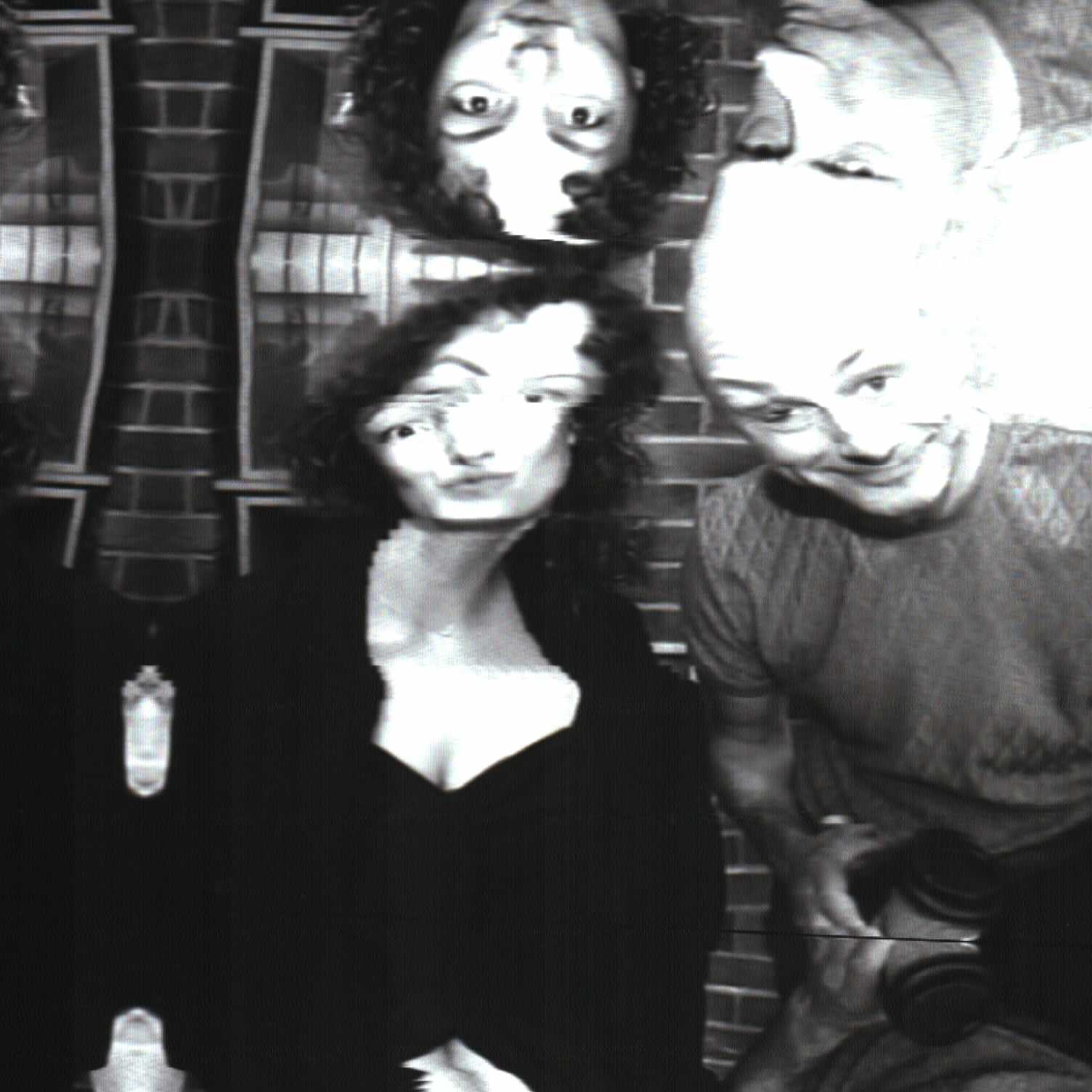 Fluxus Selfie Machine. Роман Ходырев — эзотериолог, художник, фотограф и музыкант. Санкт-Петербург, Рига