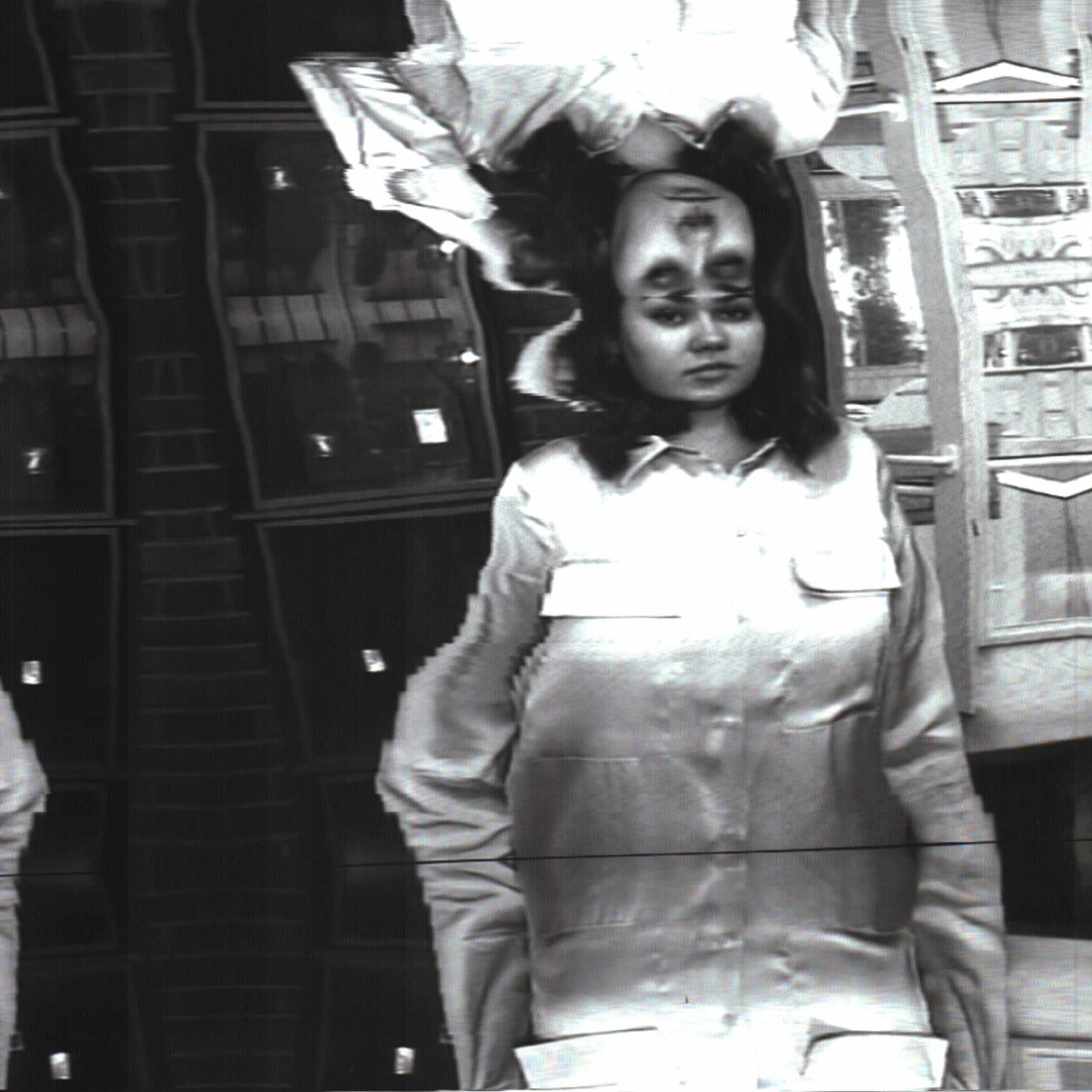 Fluxus Selfie Machine. Роман Ходырев — эзотериолог, художник, фотограф и музыкант. Санкт-Петербург, Рига