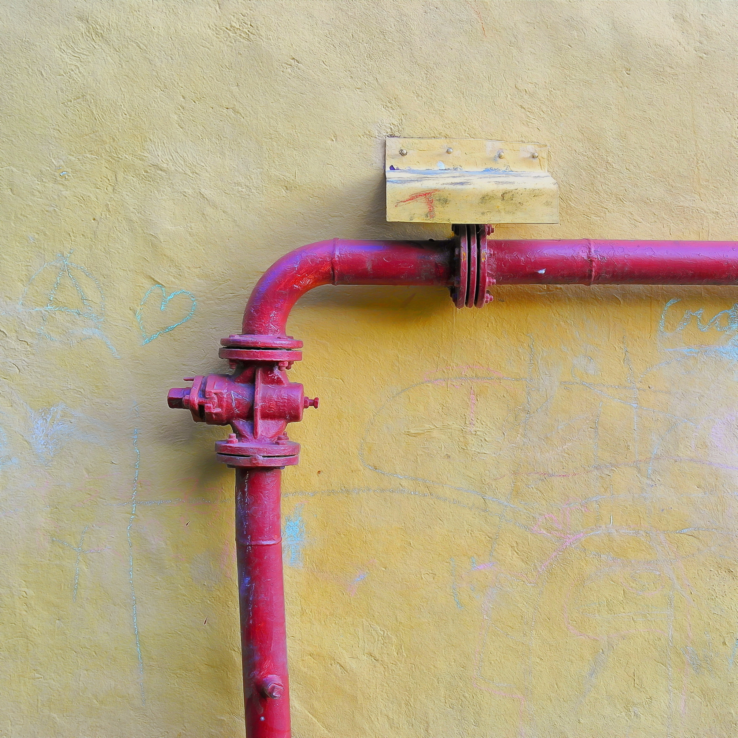 CheLOVEinik — décollage. Роман Ходырев — эзотериолог, художник, фотограф и музыкант. Санкт-Петербург, Рига