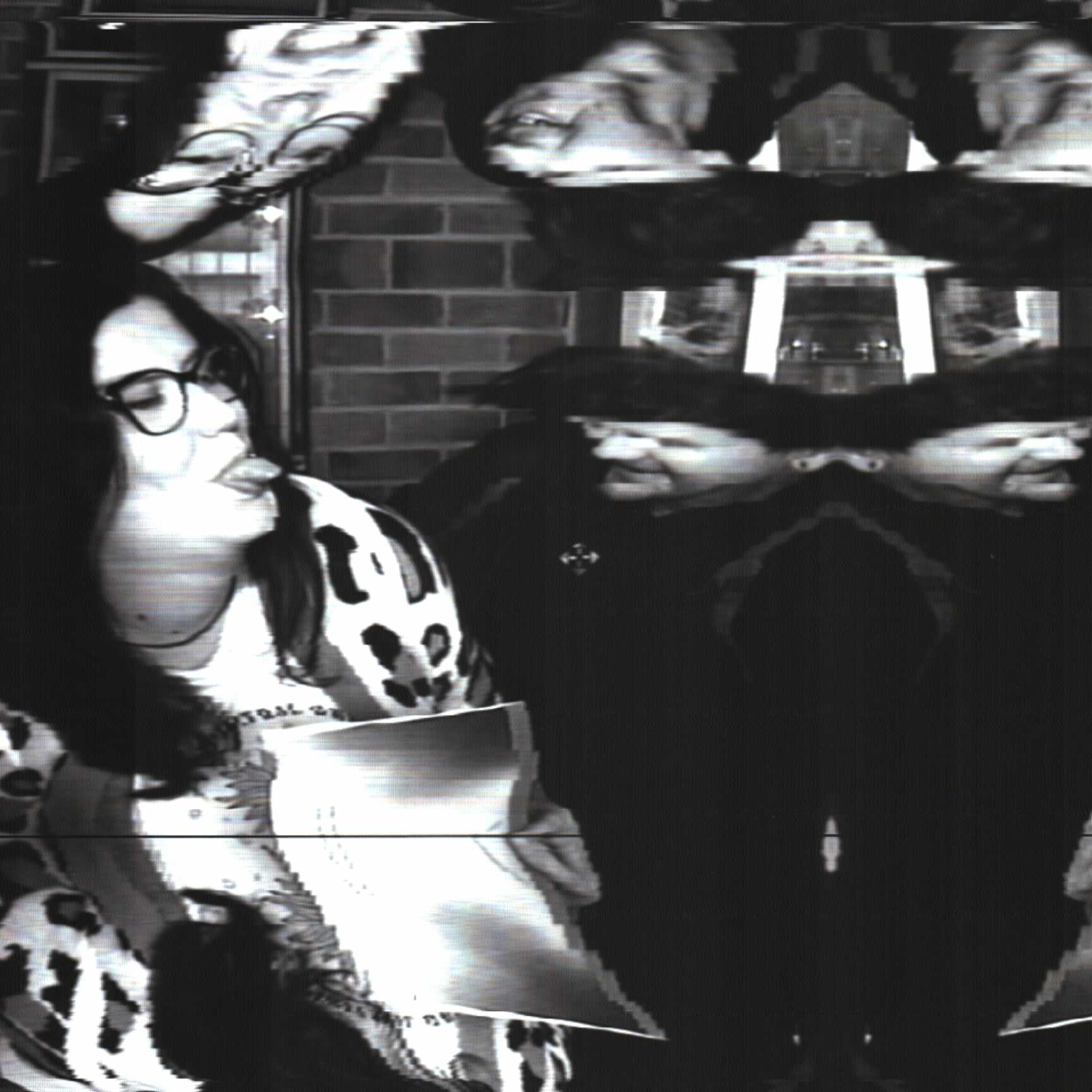 Fluxus Selfie Machine. Роман Ходырев — эзотериолог, художник, фотограф и музыкант. Санкт-Петербург, Рига