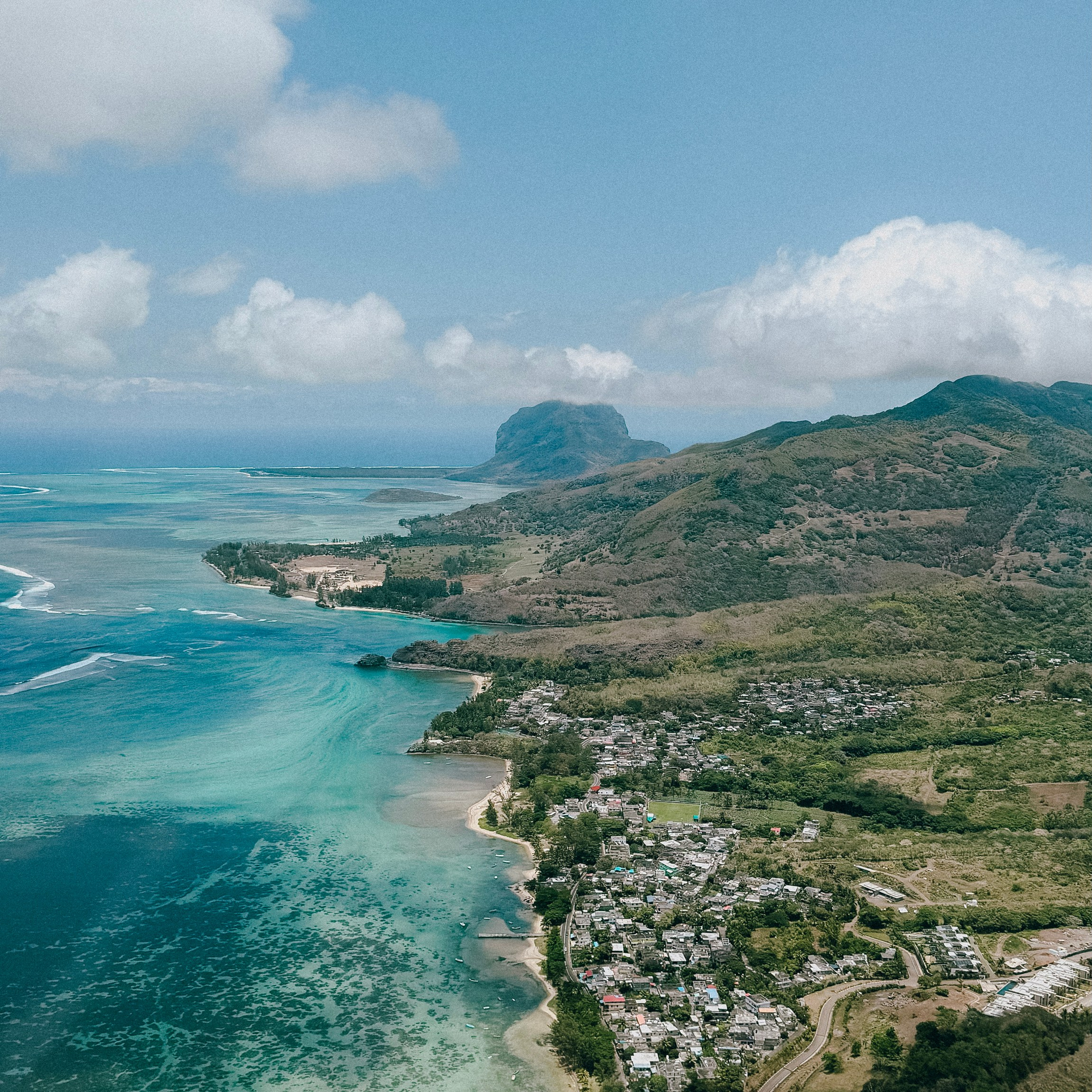 Бронирование отелей и туров на Маврикий