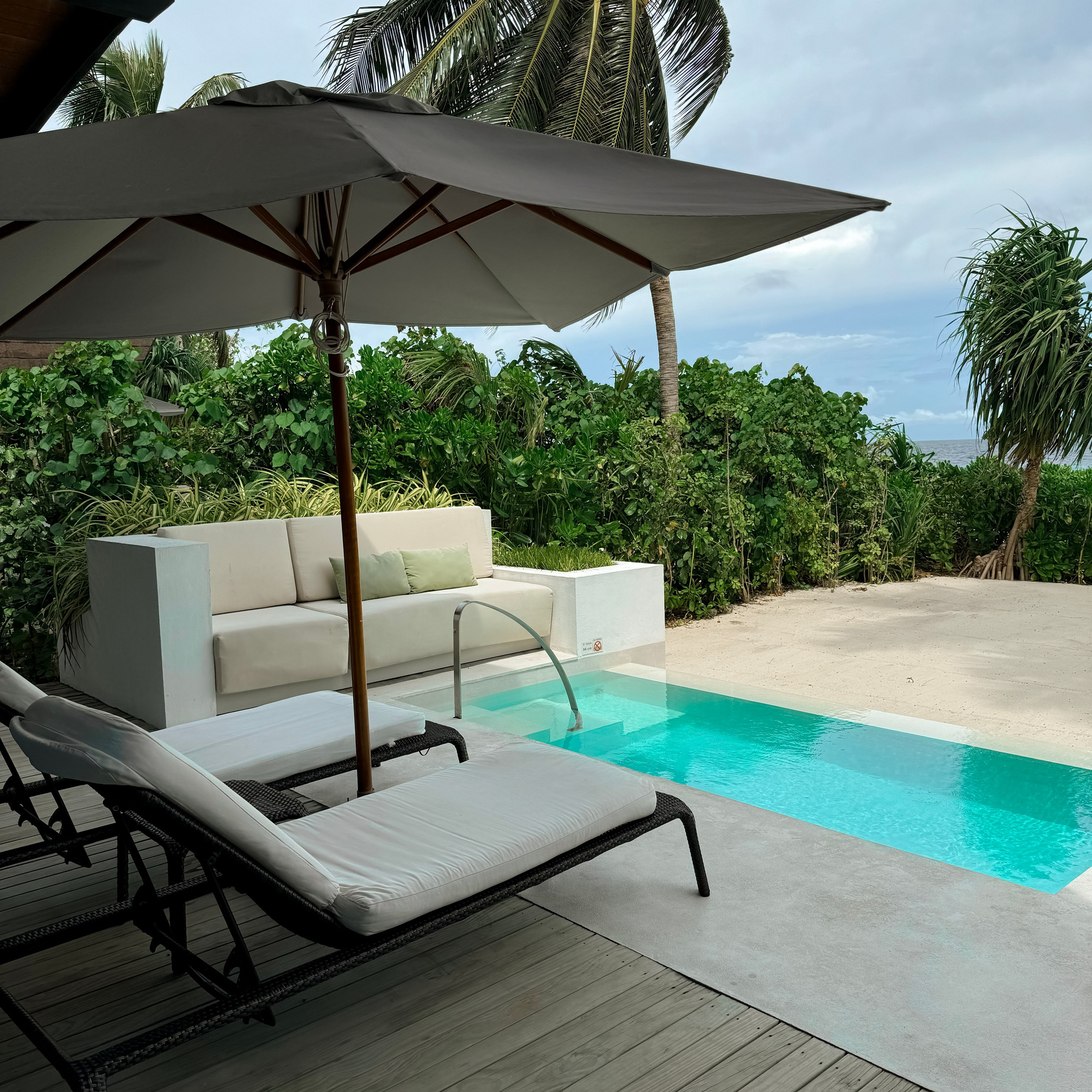 Бронирование отелей и туров на Мальдивы