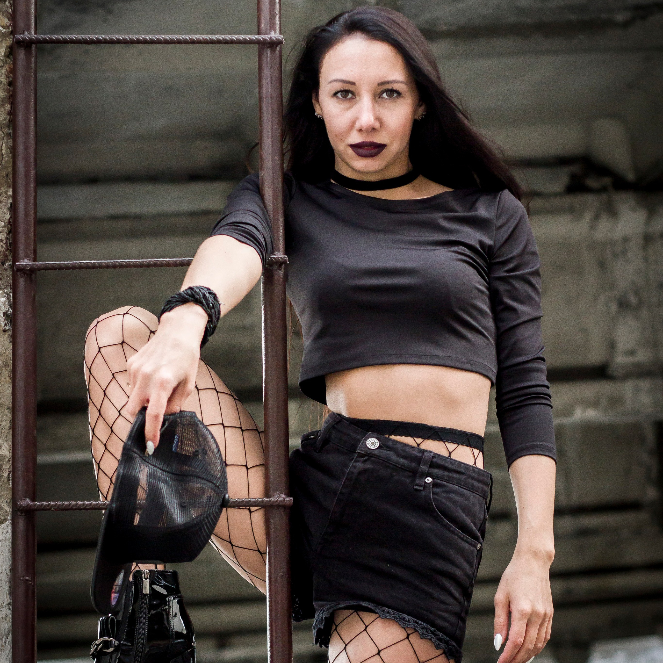 Катрин (заброшка в высотке). Творческая студия АЛНИфото