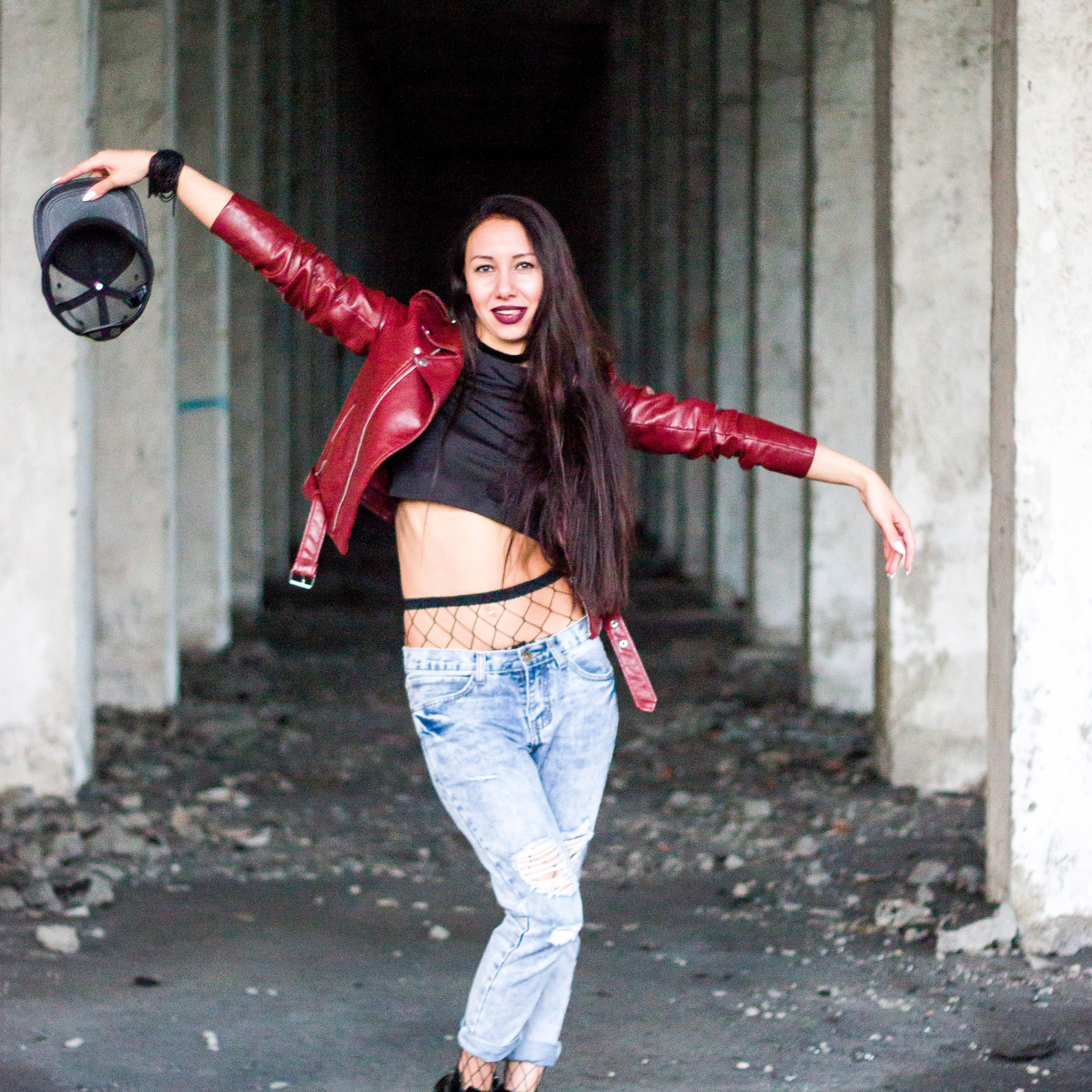 Катрин (заброшка в высотке). Творческая студия АЛНИфото