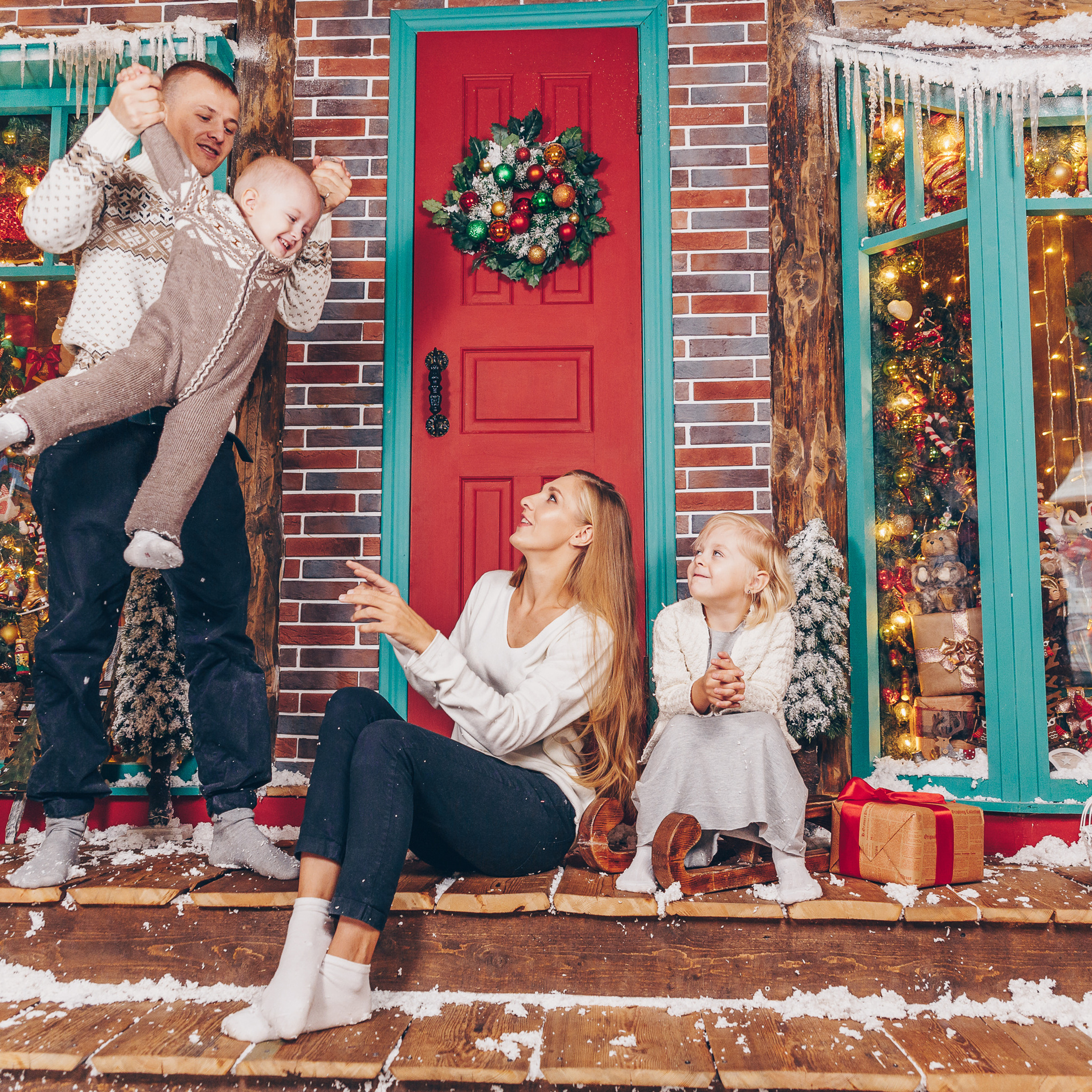 Ольга, Александр, Данил, Эвелина и Илюша