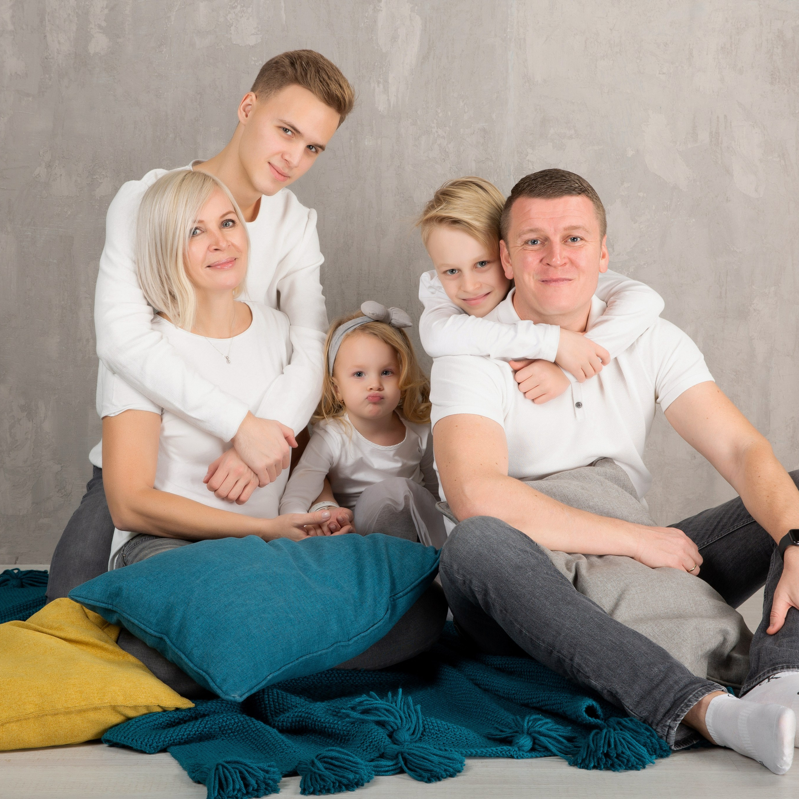 Юлия и семья