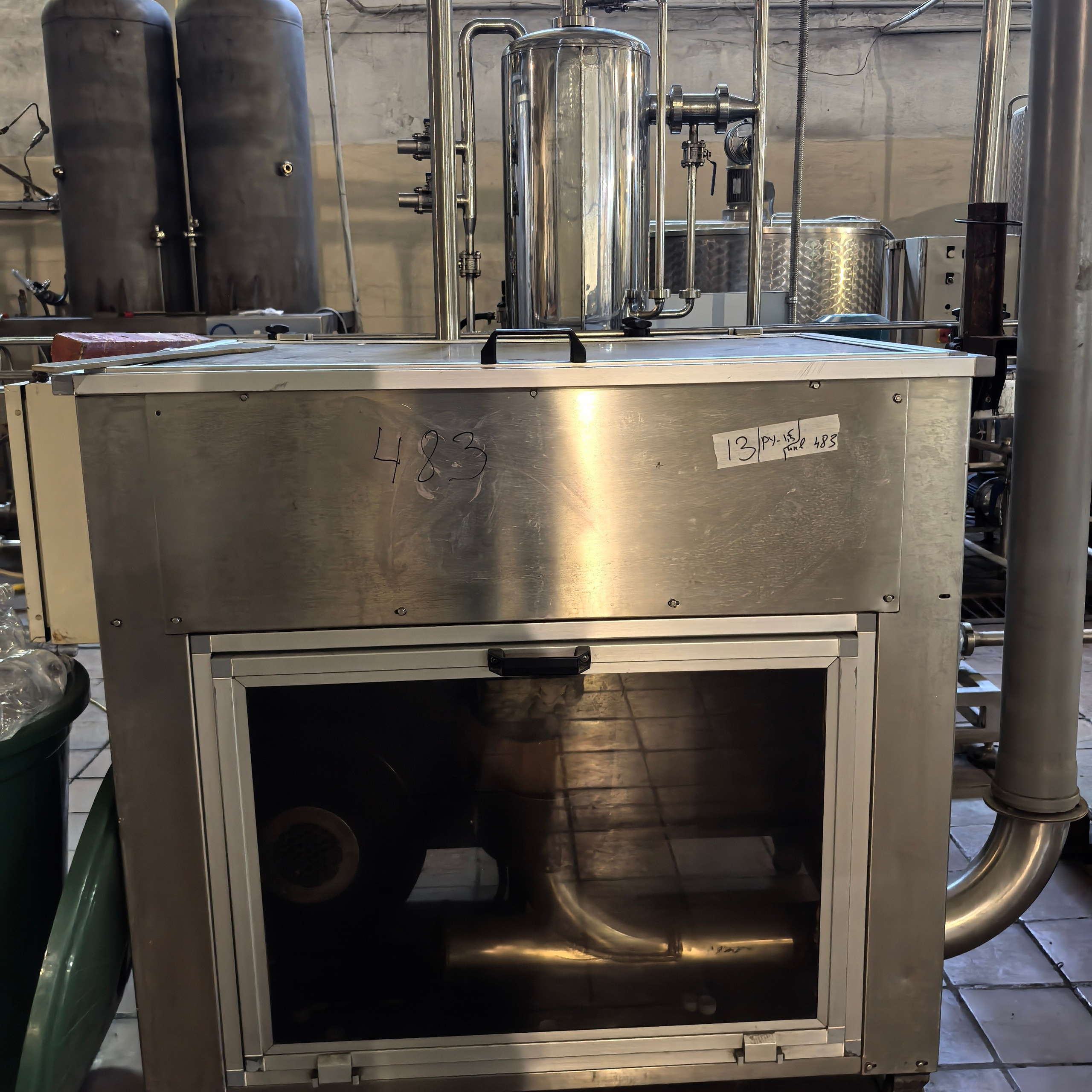 Комплект для подачи пробок