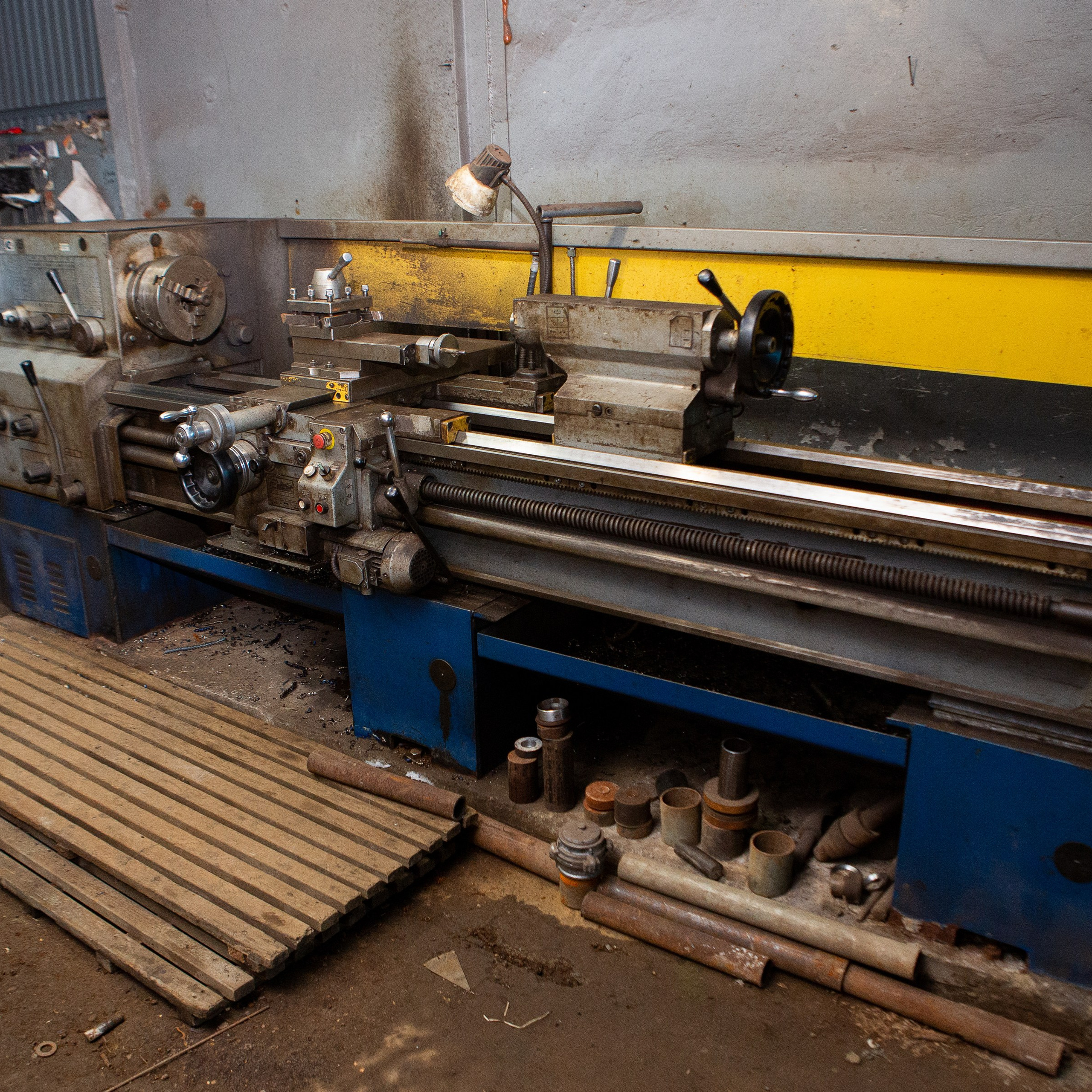 Станок токарно-винторезный ГС526У-02