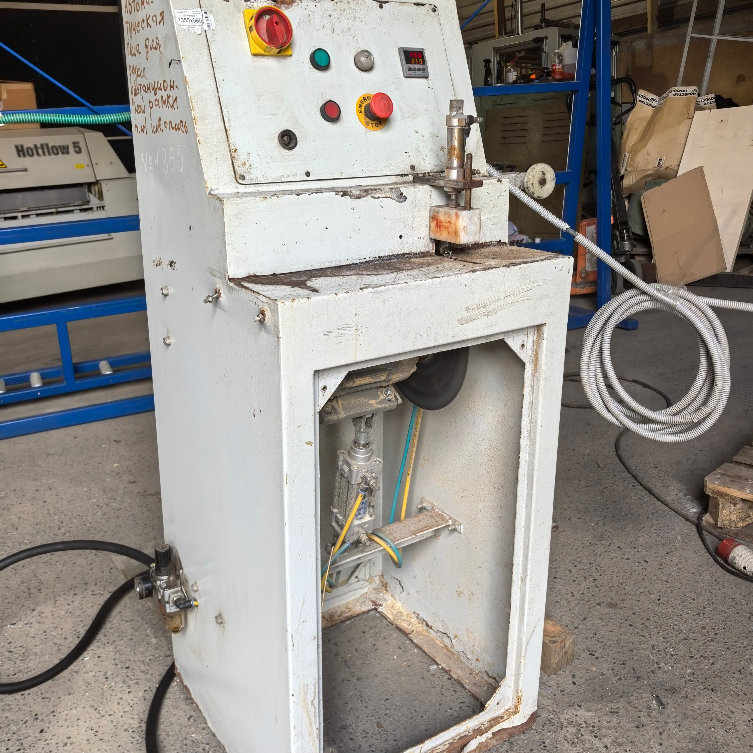 Liva LPKP-M Автоматическая пила для резки дистанционной рамки