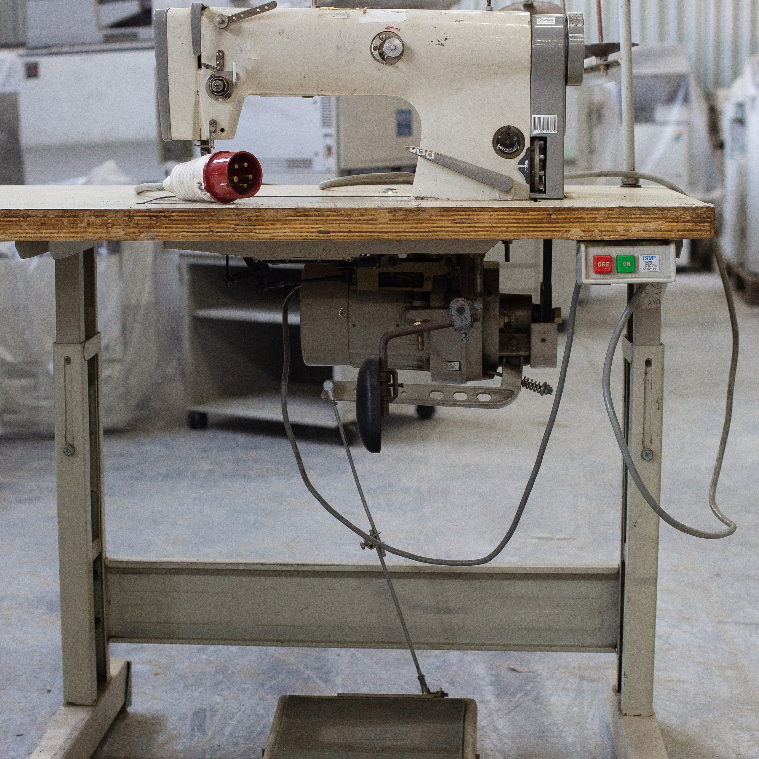 Швейная машина