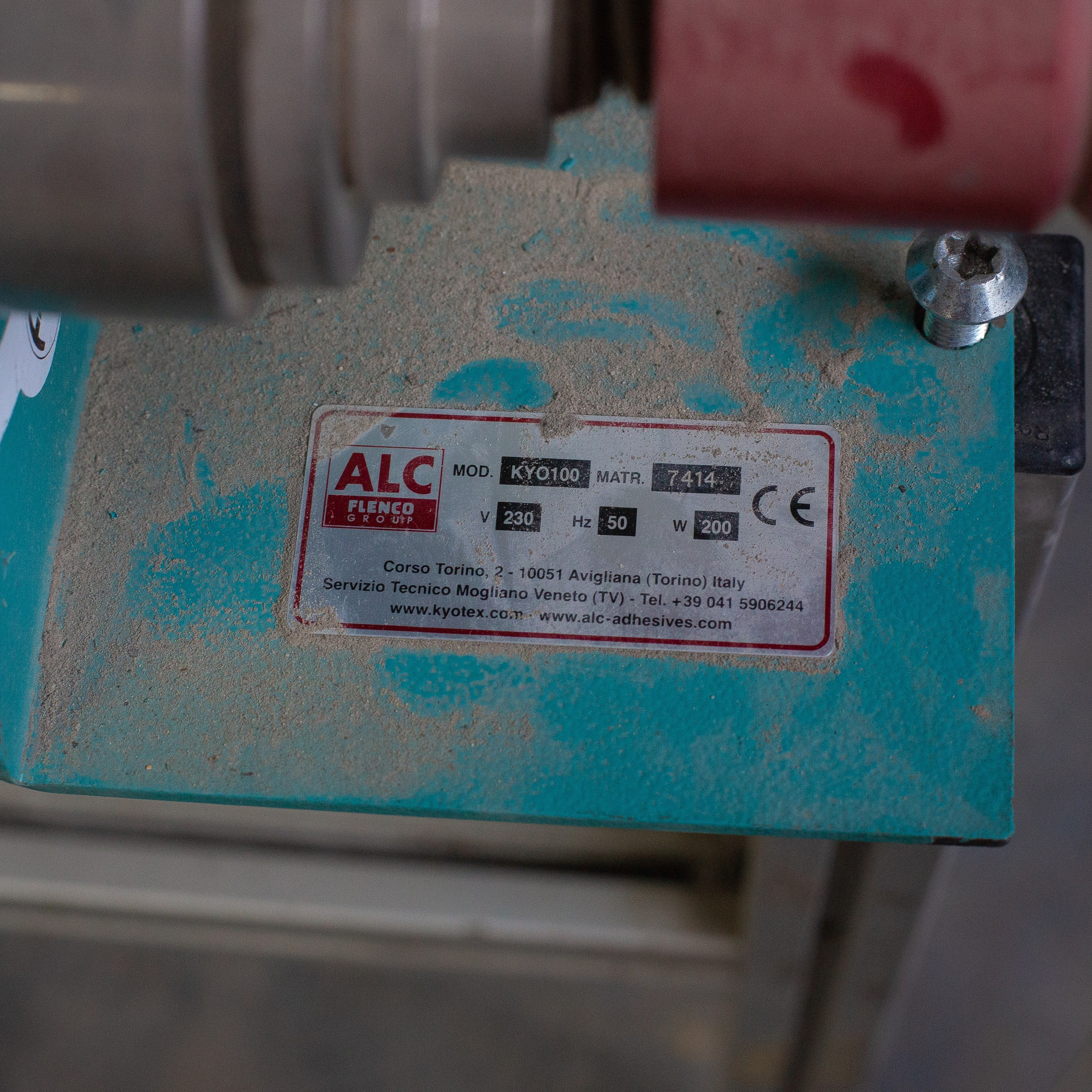 Машина нанесения клея на стельки Kyotex KYO 100