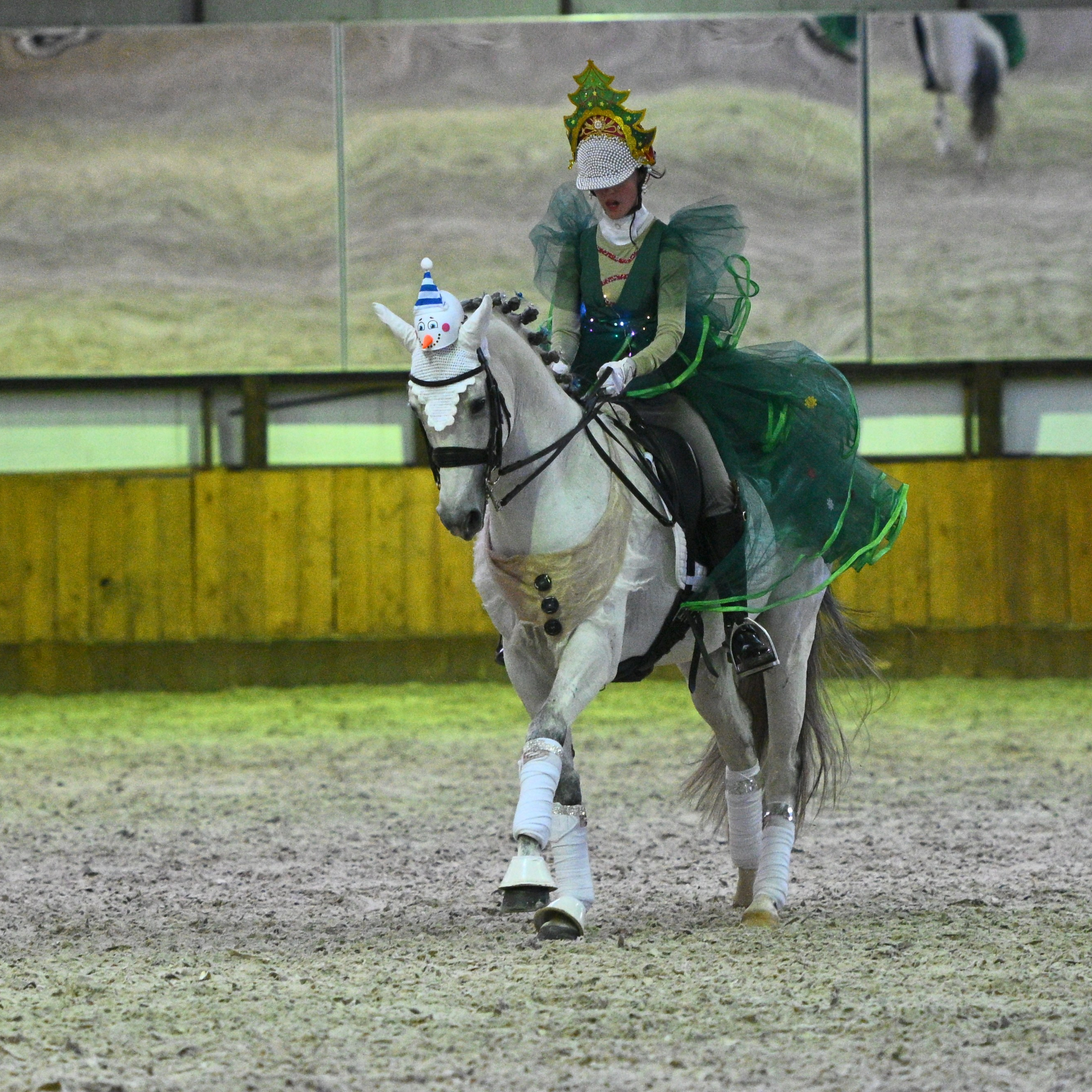 2025.12.14-КСК Престиж — выездка. ТУРНИРНАЯ КОННАЯ ФОТОГРАФИЯ, Руднева Ольга и Евгений Адеев