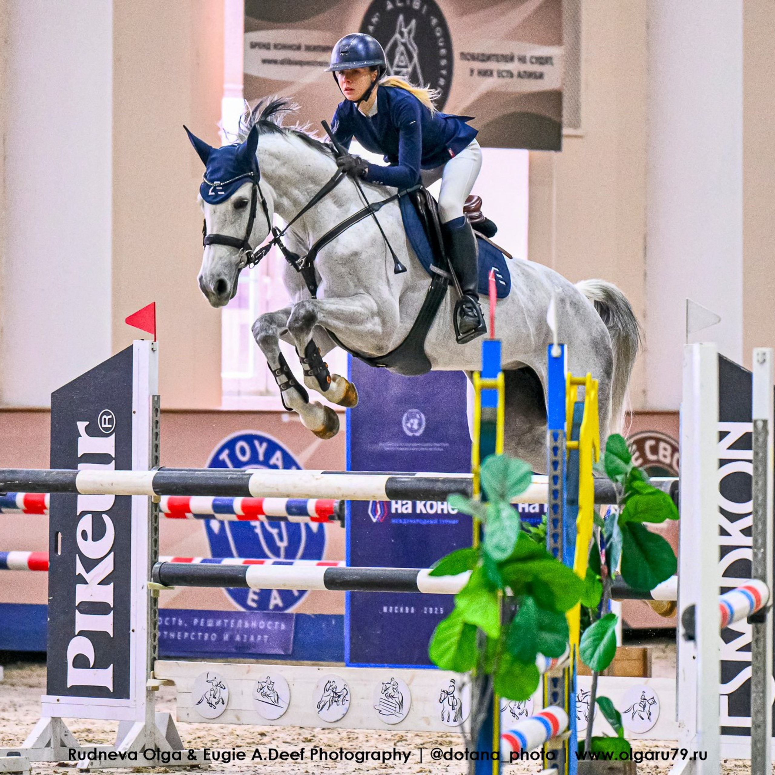 2026 март 14 КСК УРОЖАЙ (ВЫЕЗДКА). ТУРНИРНАЯ КОННАЯ ФОТОГРАФИЯ, Руднева Ольга и Евгений Адеев