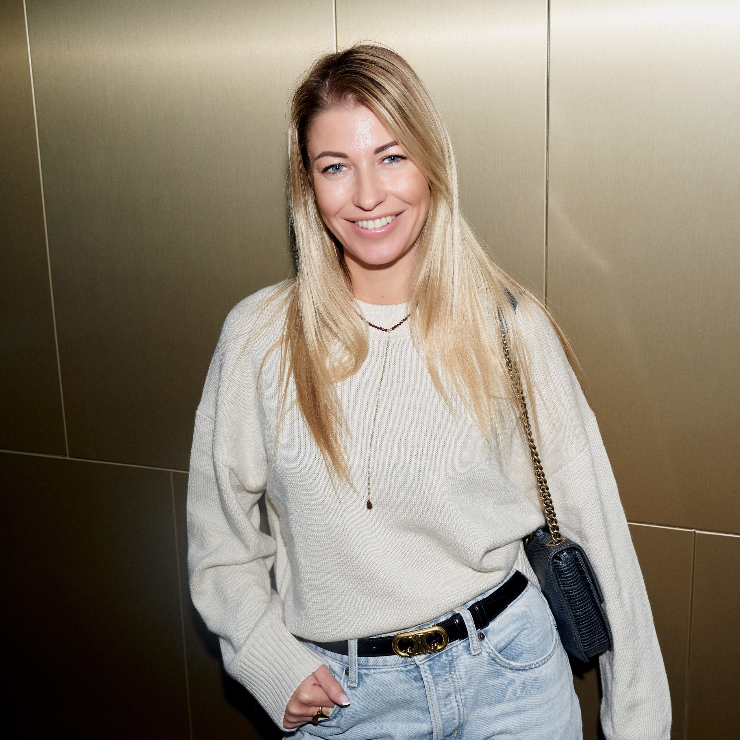 Оставить отзыв