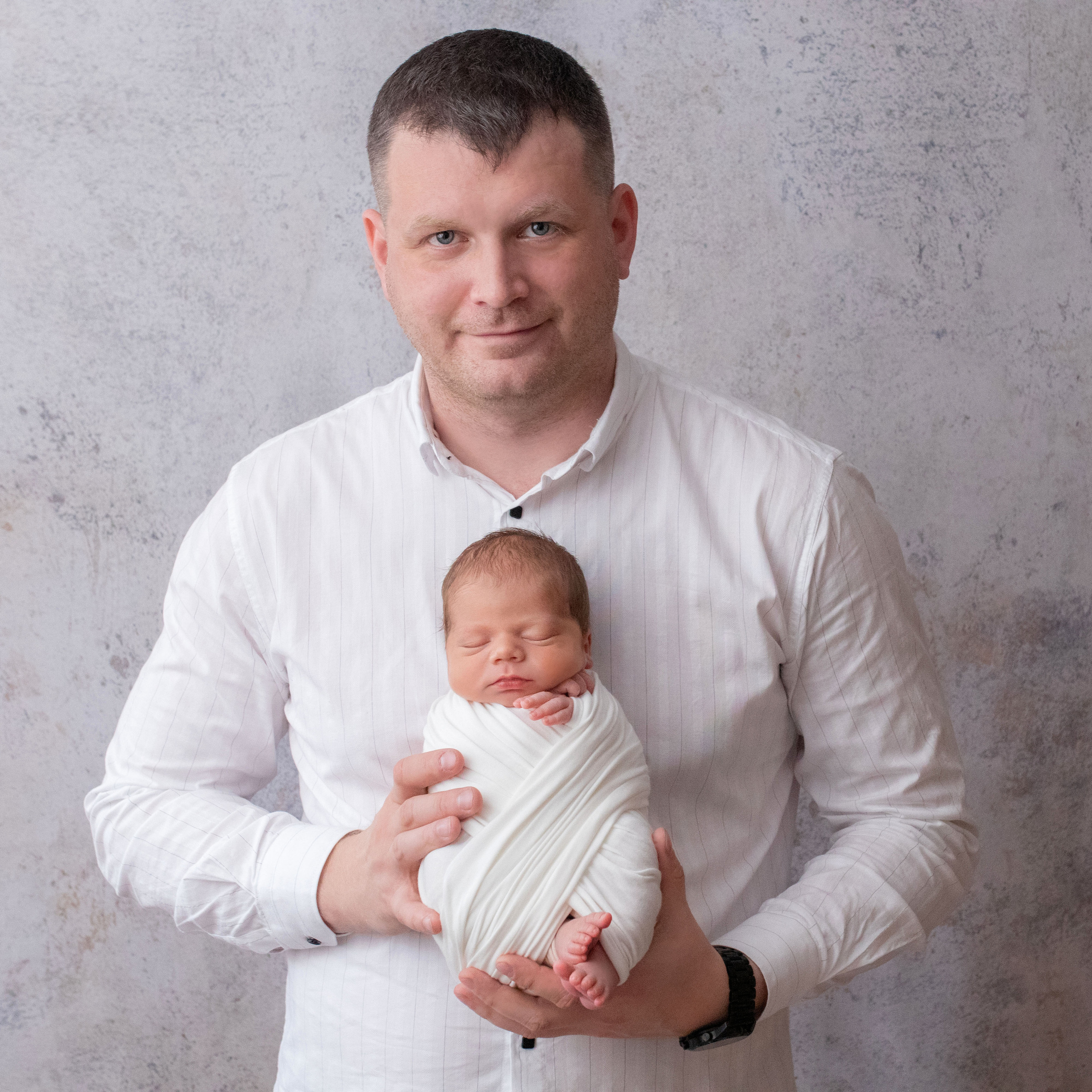 новорождённый с папой