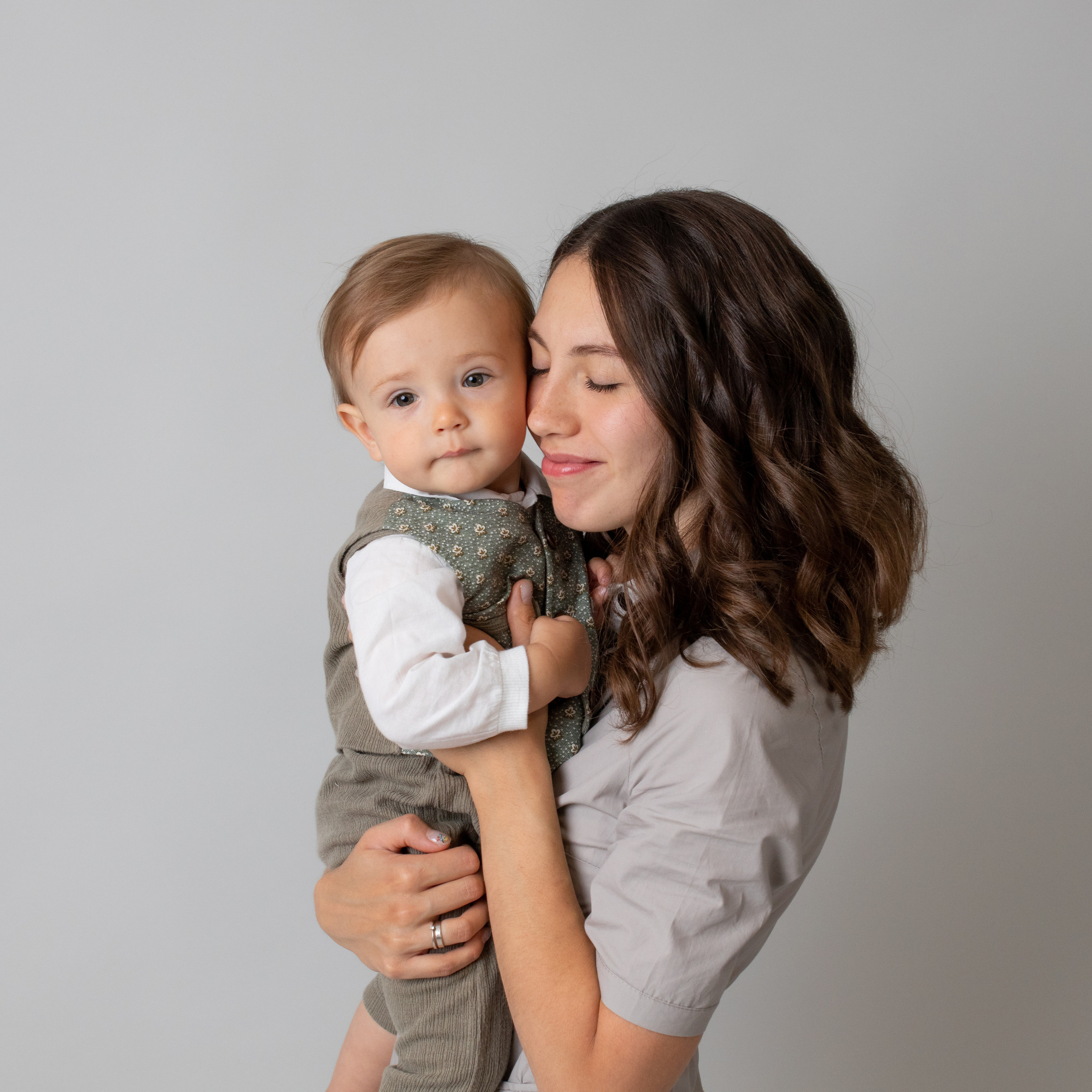 Съёмка детей в студии г. Братск. Фотограф новорождённых Братск