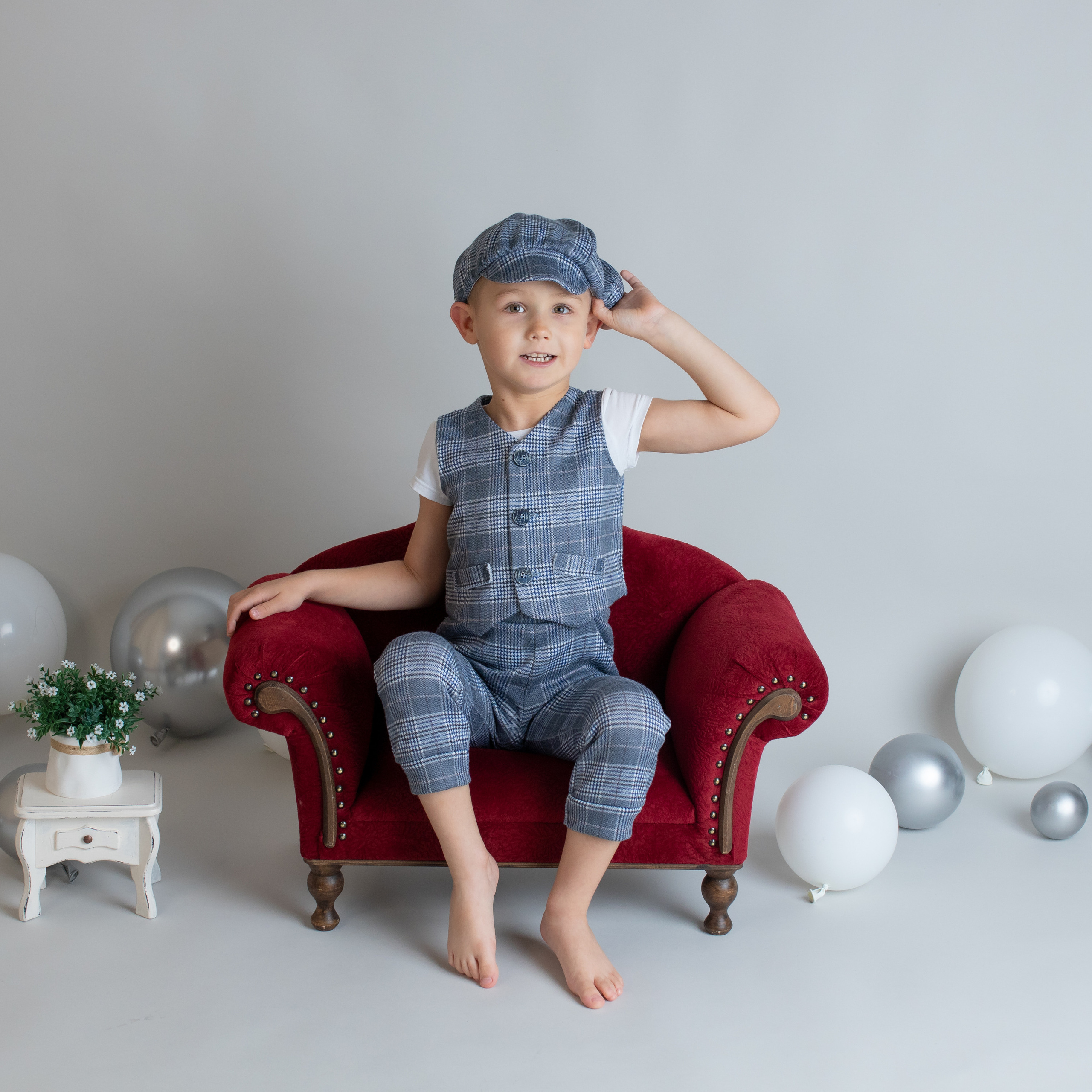 Съёмка детей в студии г. Братск. Фотограф новорождённых Братск