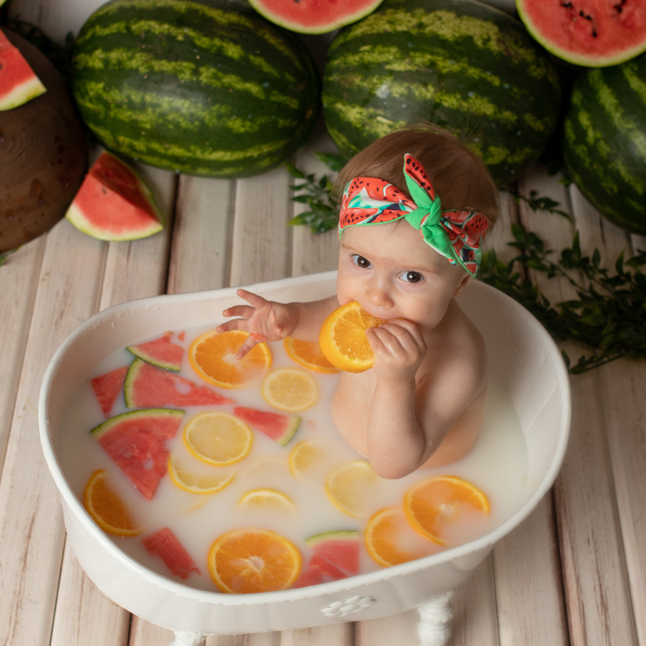 Съёмка детей в студии г. Братск. Фотограф новорождённых Братск