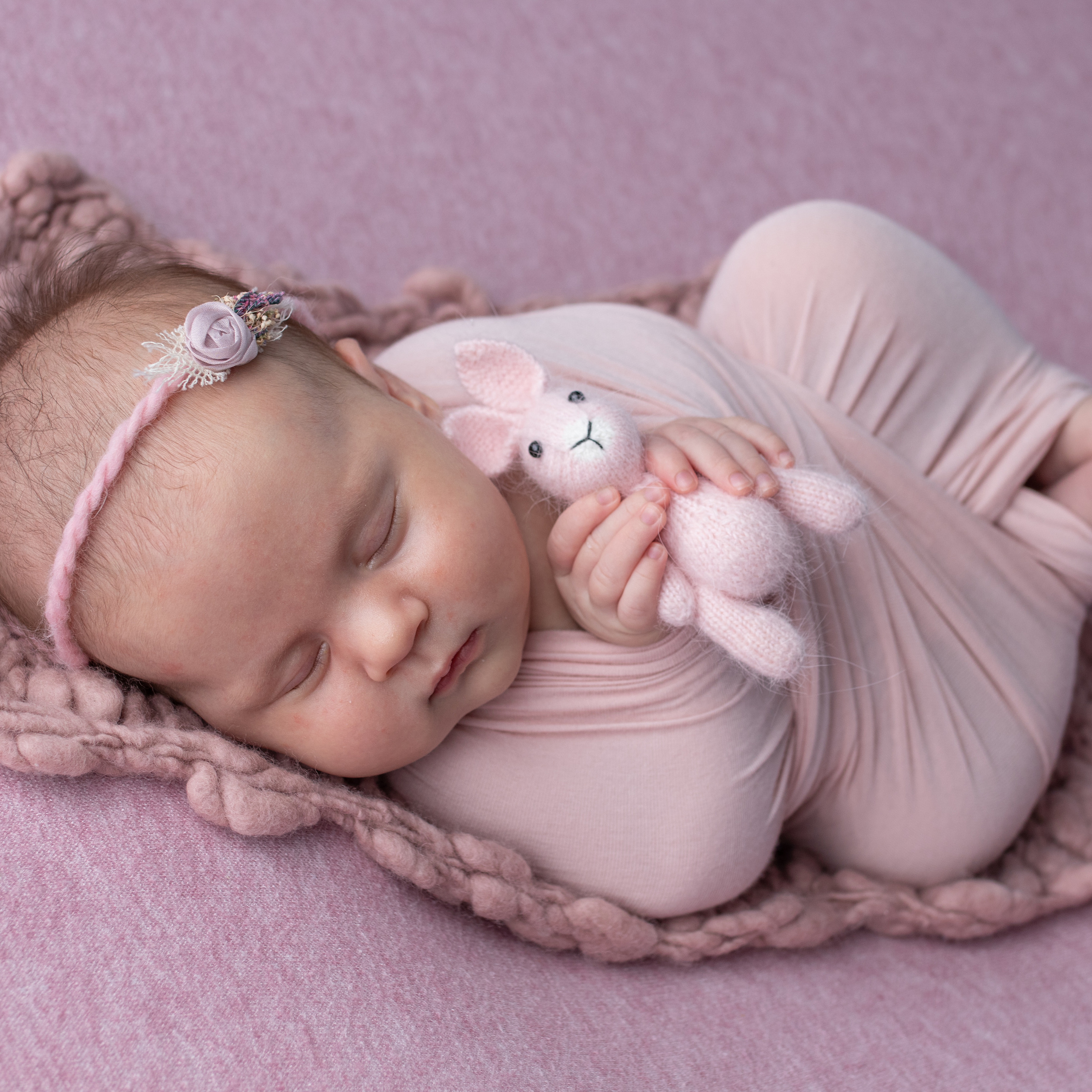 Классическая ньюборн фотосессия. Фотограф новорождённых Братск