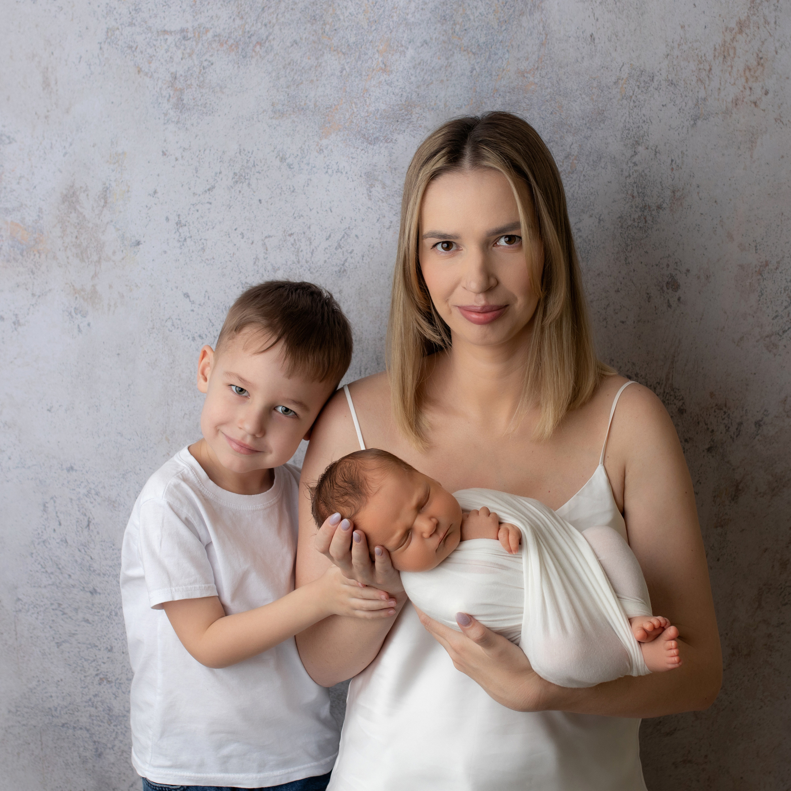 Классическая ньюборн фотосессия. Фотограф новорождённых Братск