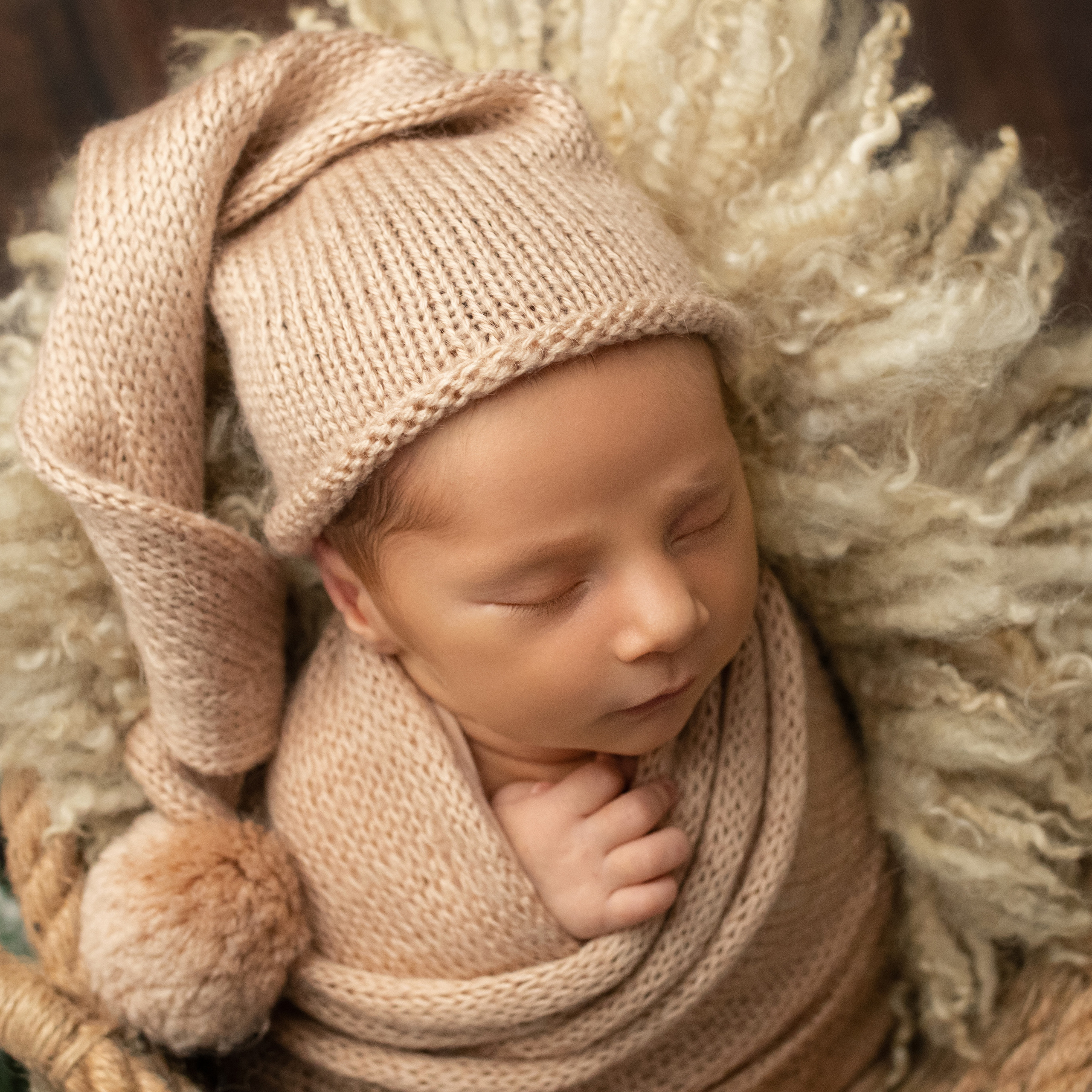 Классическая ньюборн фотосессия. Фотограф новорождённых Братск