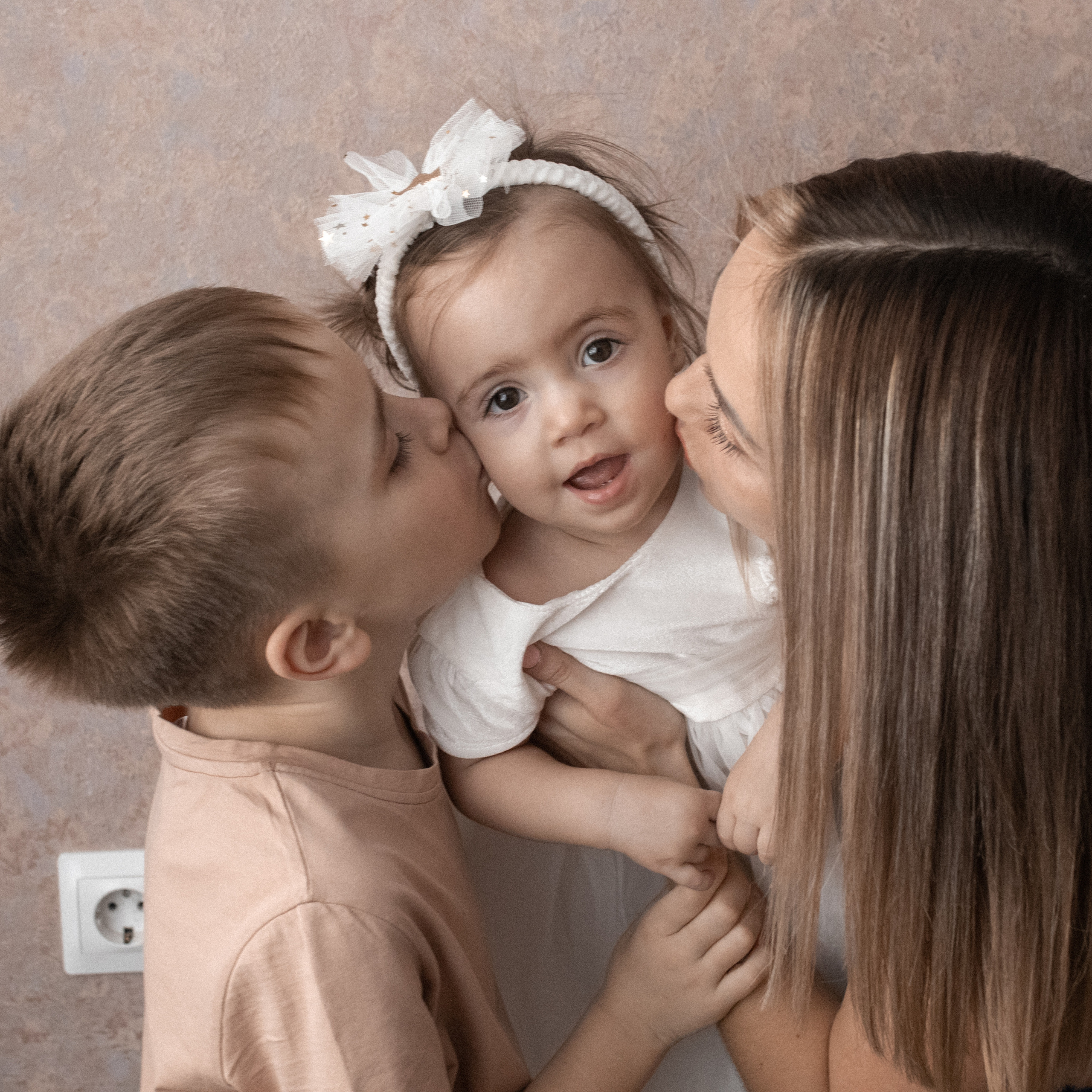 Детская домашняя фотосессия. Фотограф новорождённых Братск