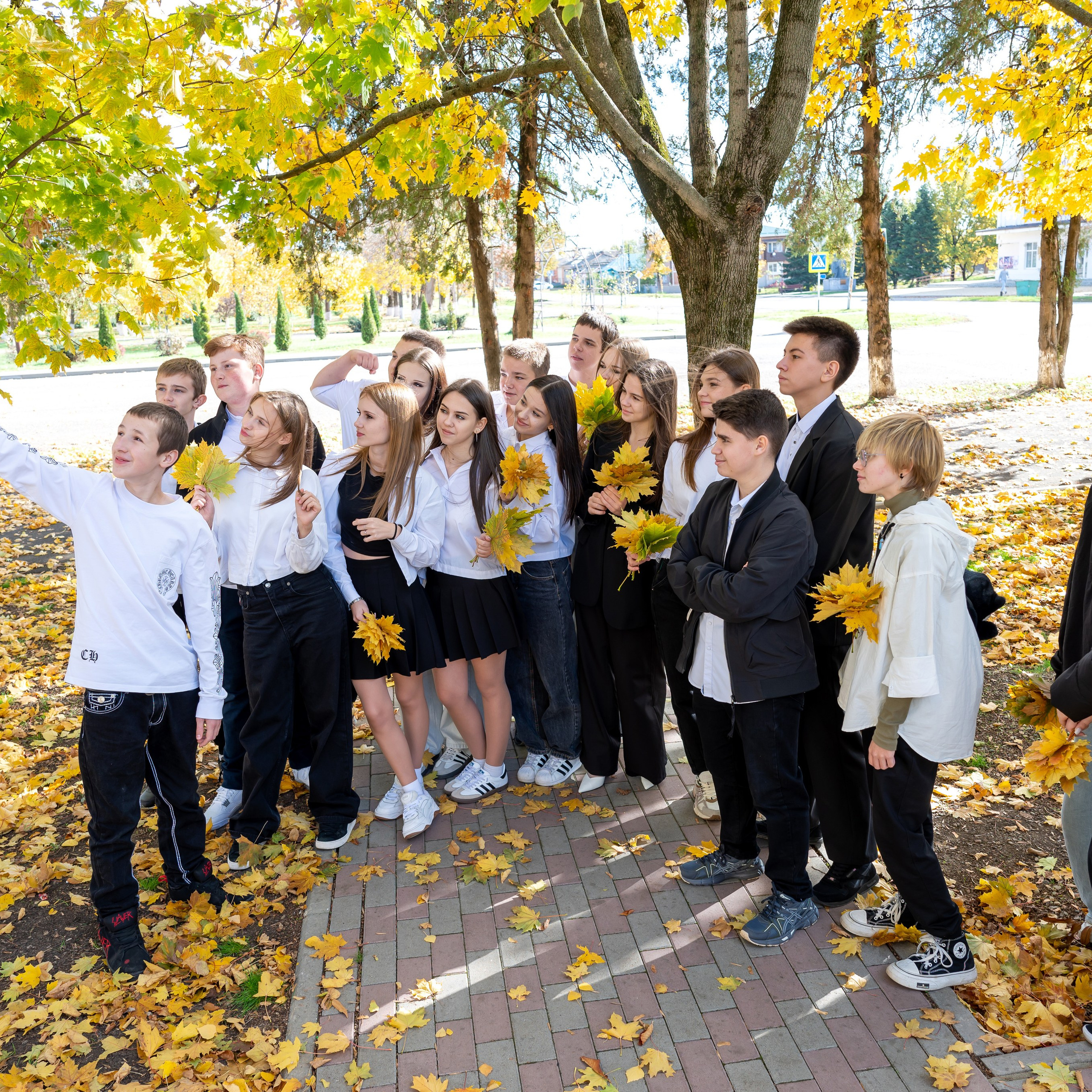 Фотосессия в парке 9А класс ст. Гиагинская