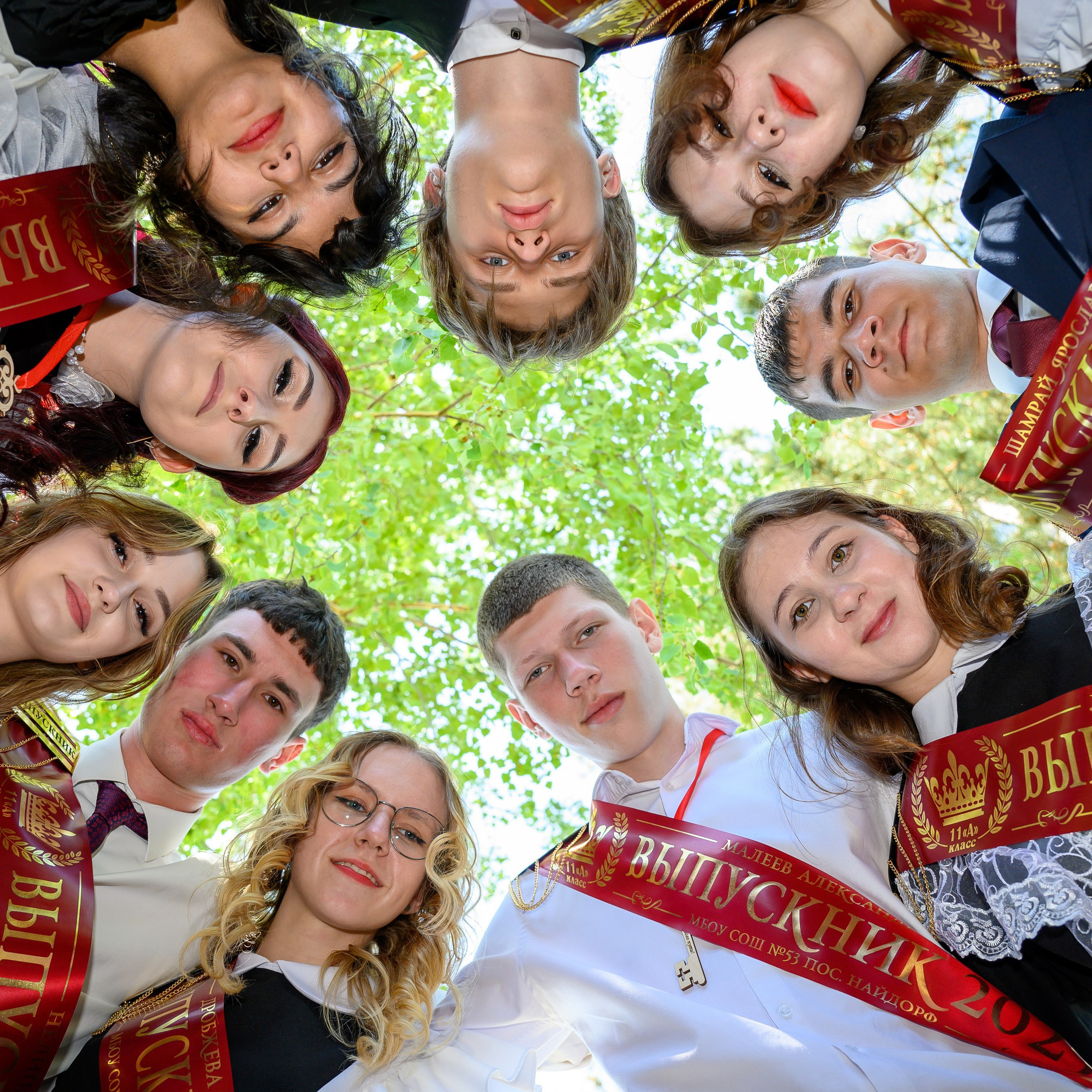 Фотосессия в школе Найдорф СОШ 53 11 класс