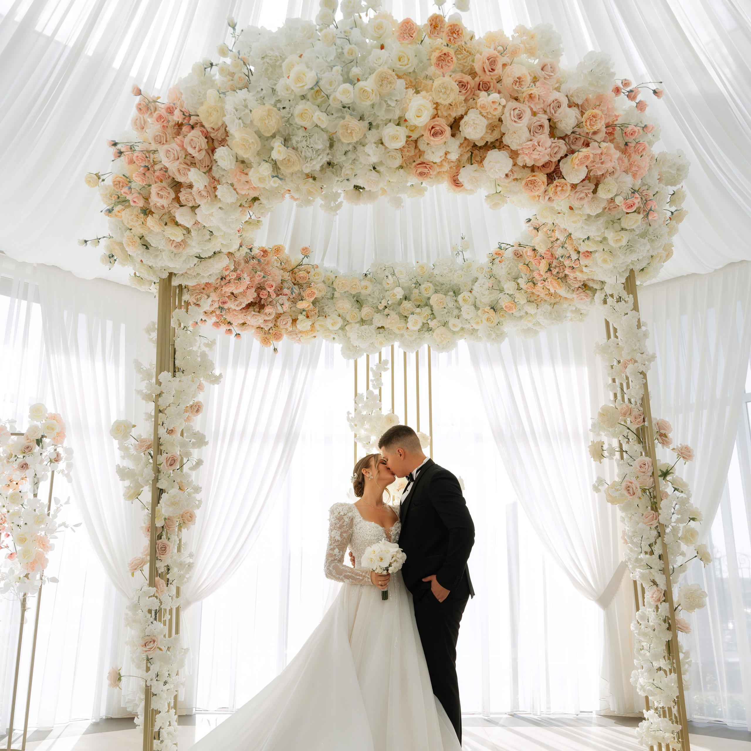 Роман и Виктория