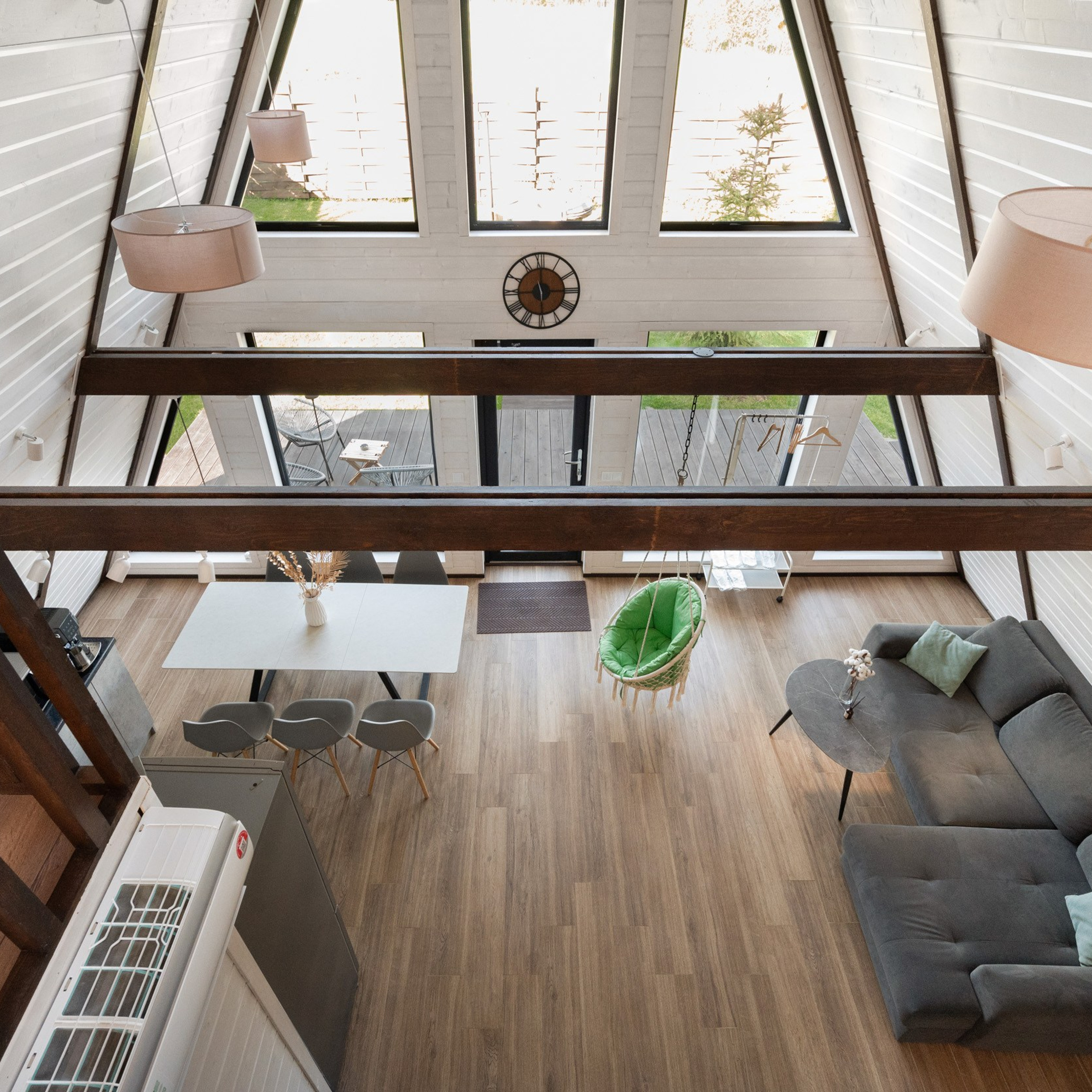 Коттедж для отдыха с чаном и баней на 6 человек — забронировать на выходные