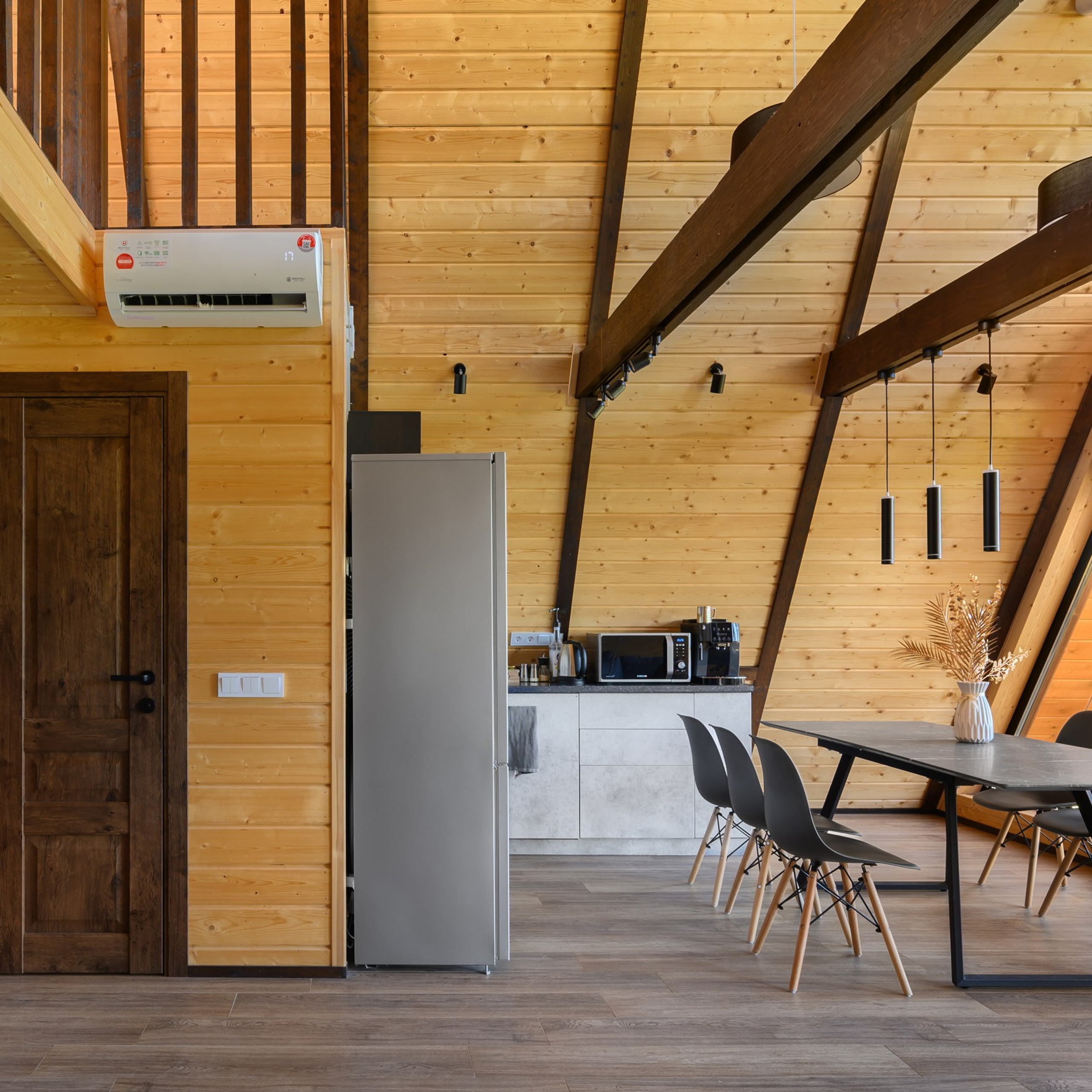 Коттедж для отдыха с чаном и баней на 6 человек — забронировать на выходные