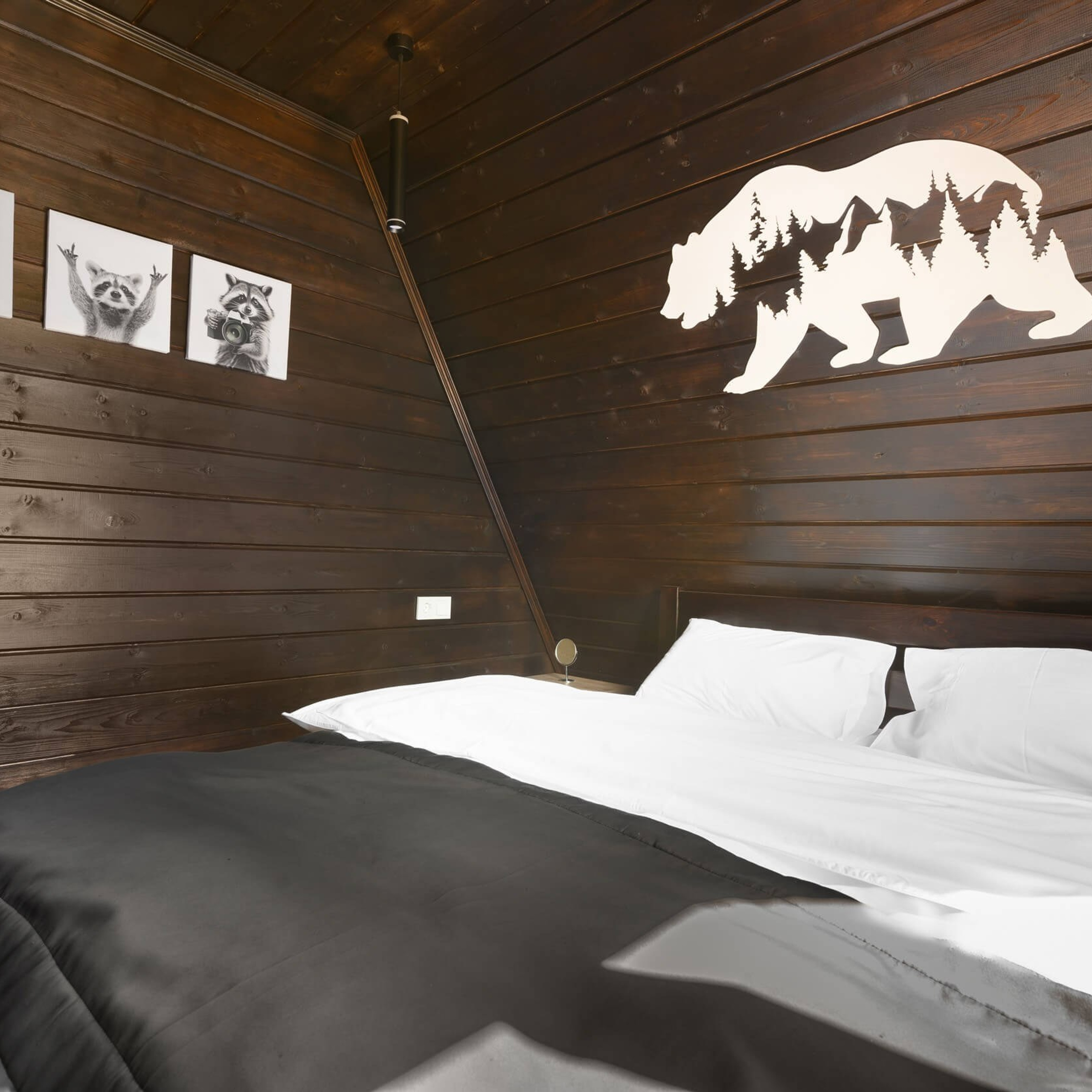 Треугольный коттедж на сутки с чаном, баней мангалом — заказать на 6 человек