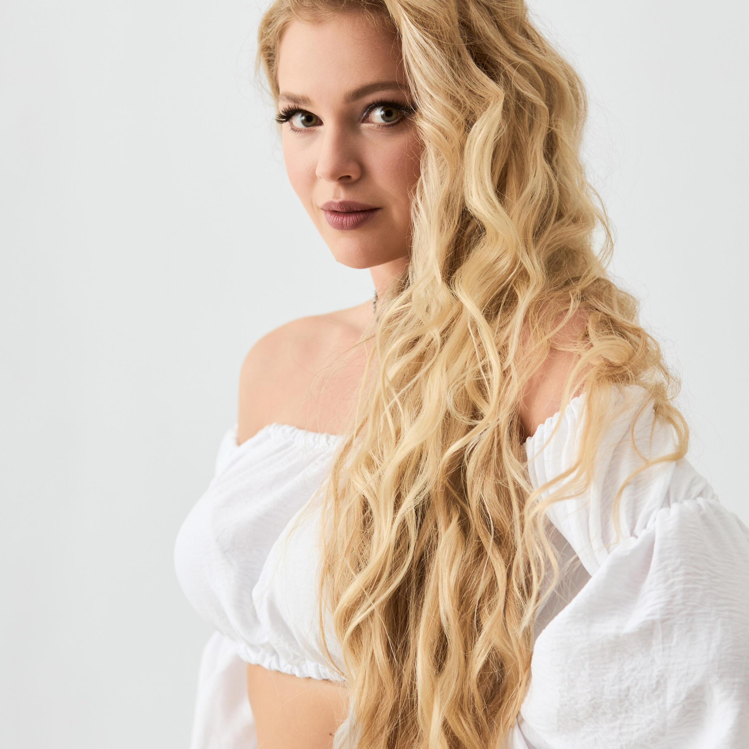 Легкость и стиль: почему минимализм в фотосессиях — это красиво