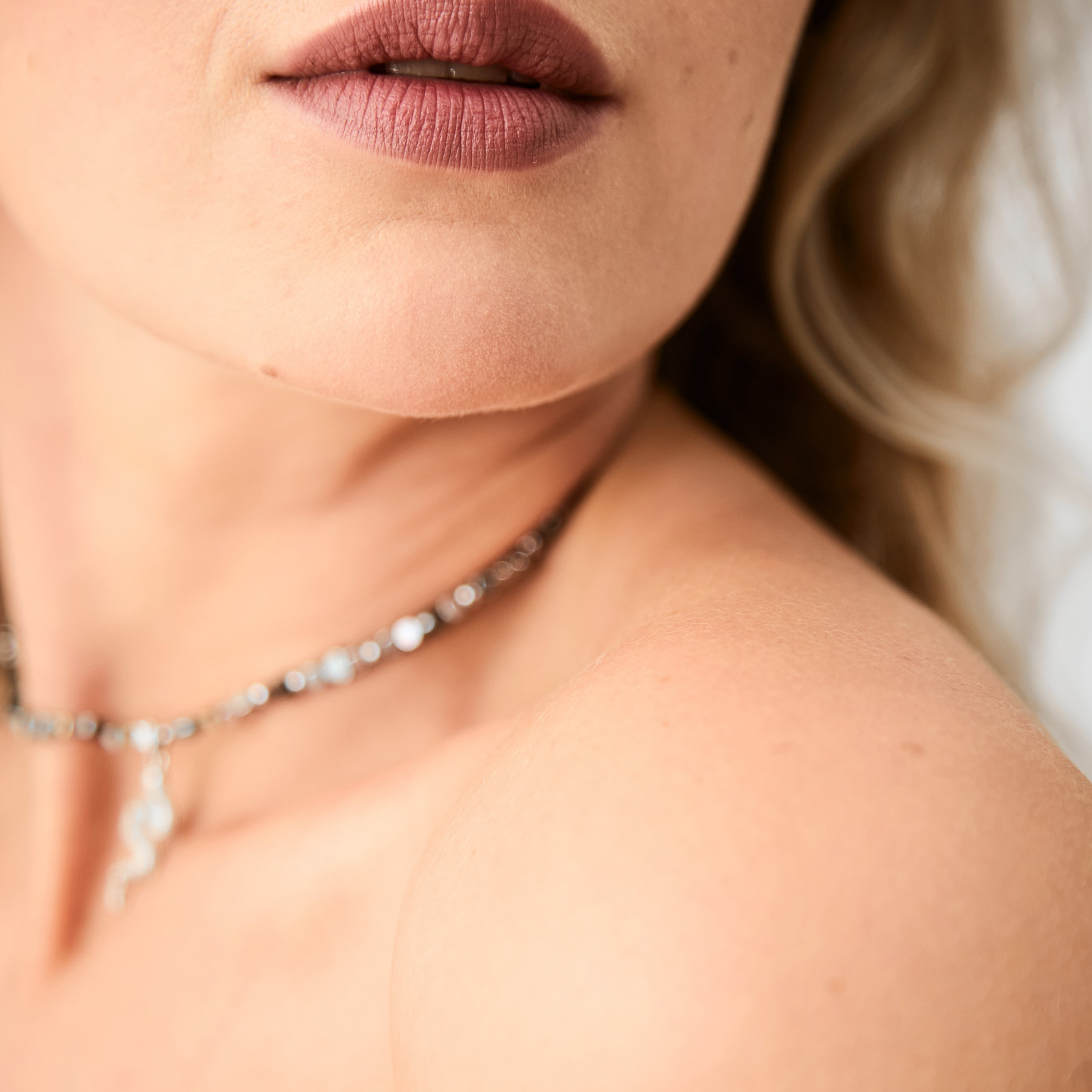 Легкость и стиль: почему минимализм в фотосессиях — это красиво