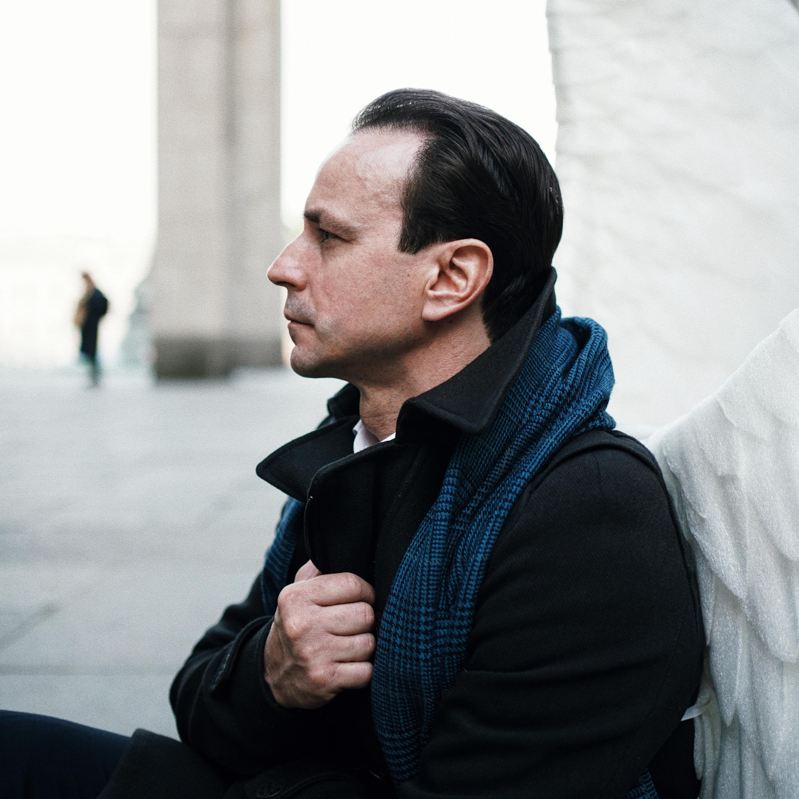 Денис Медведев