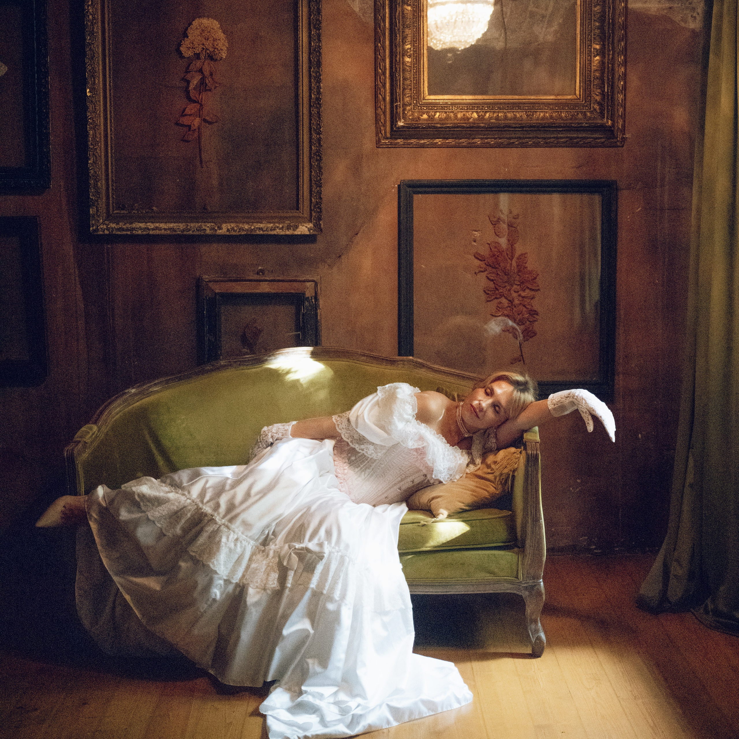 Елена Дудина