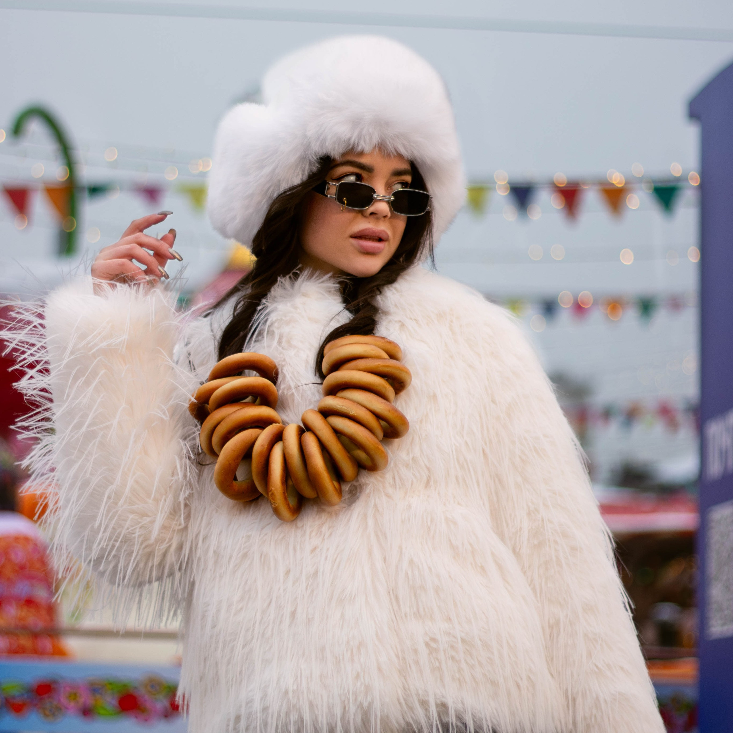 Прогулка с Машей