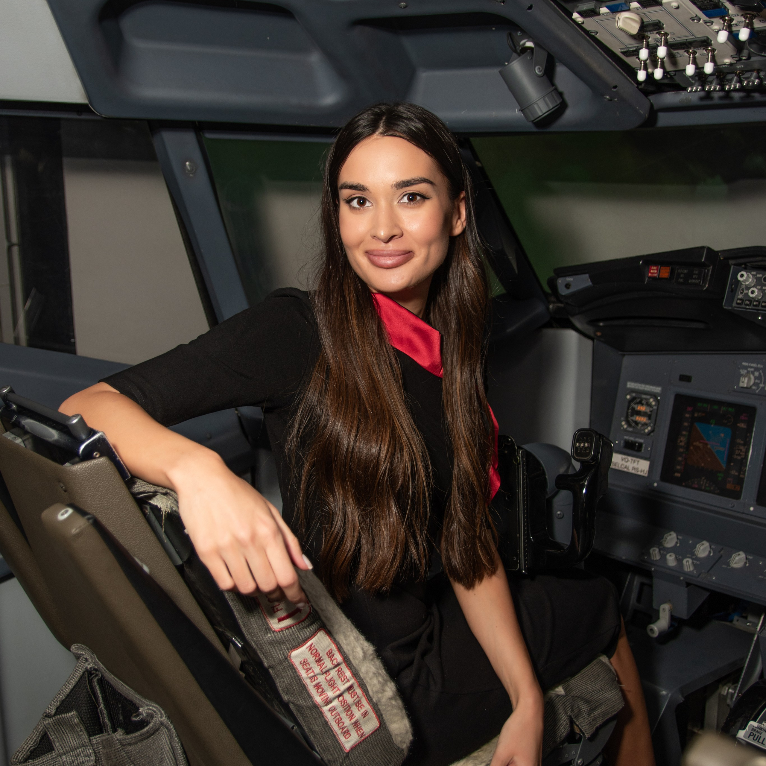 Полёты. Стюардесса.