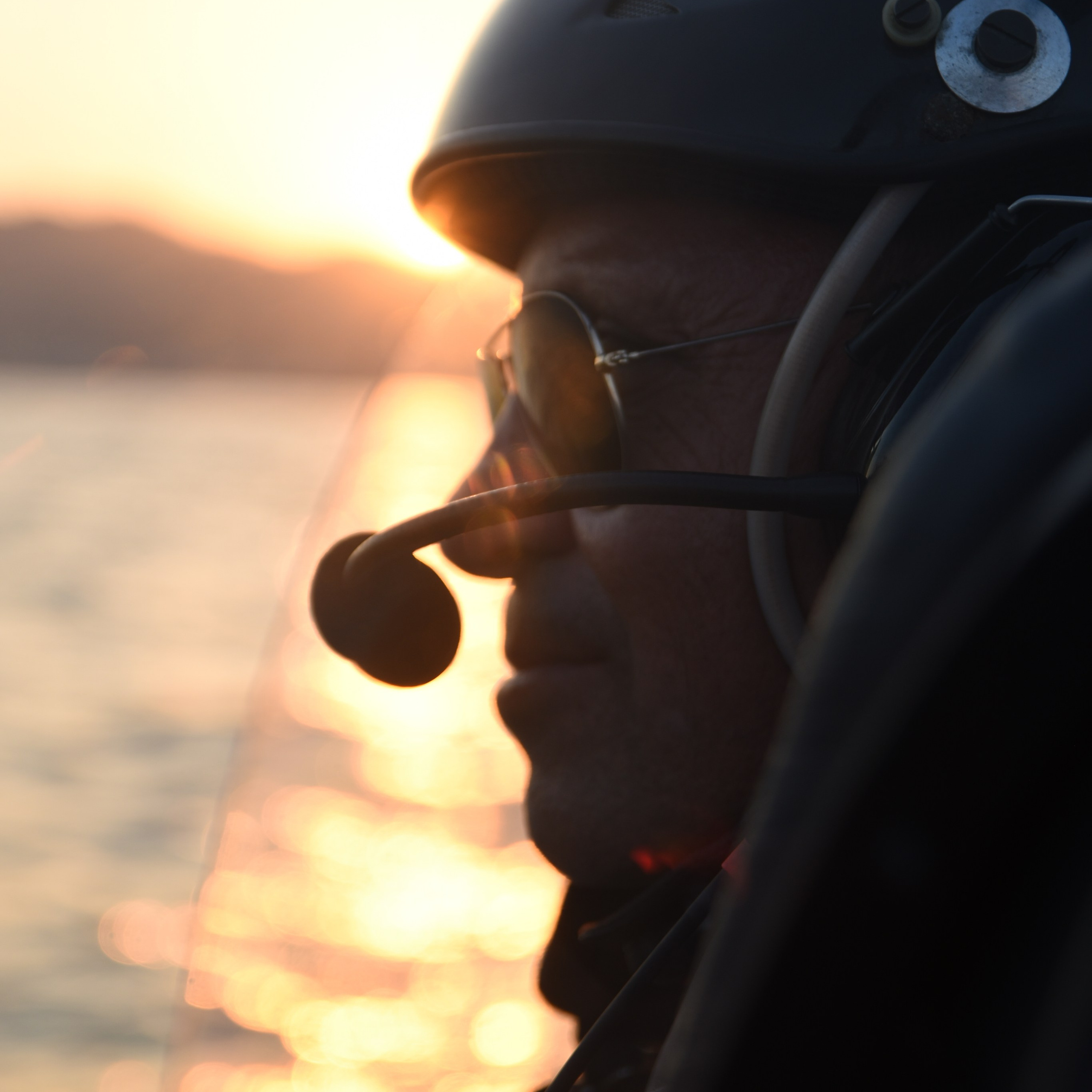 Sam. Пилот вертолета.