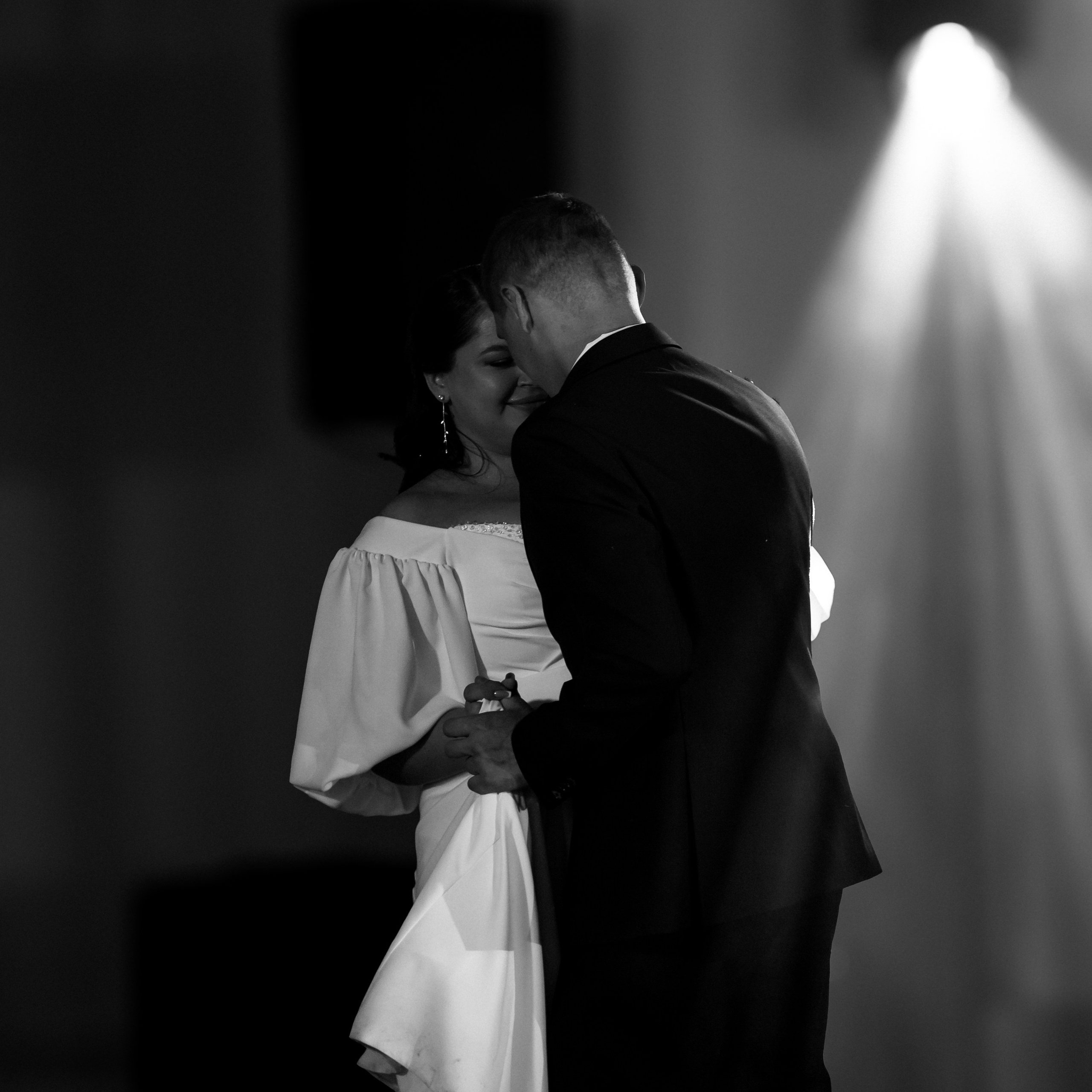 Алена & Никита. Фотограф Минеева Ксения. Индивидуальные, свадебные съемки в Челябинске