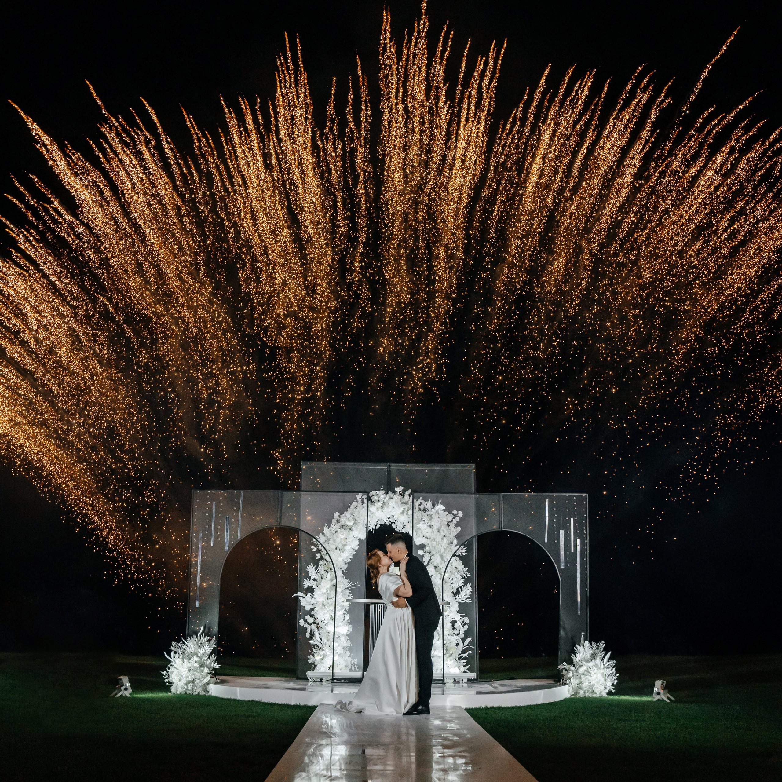 Александр и Виктория