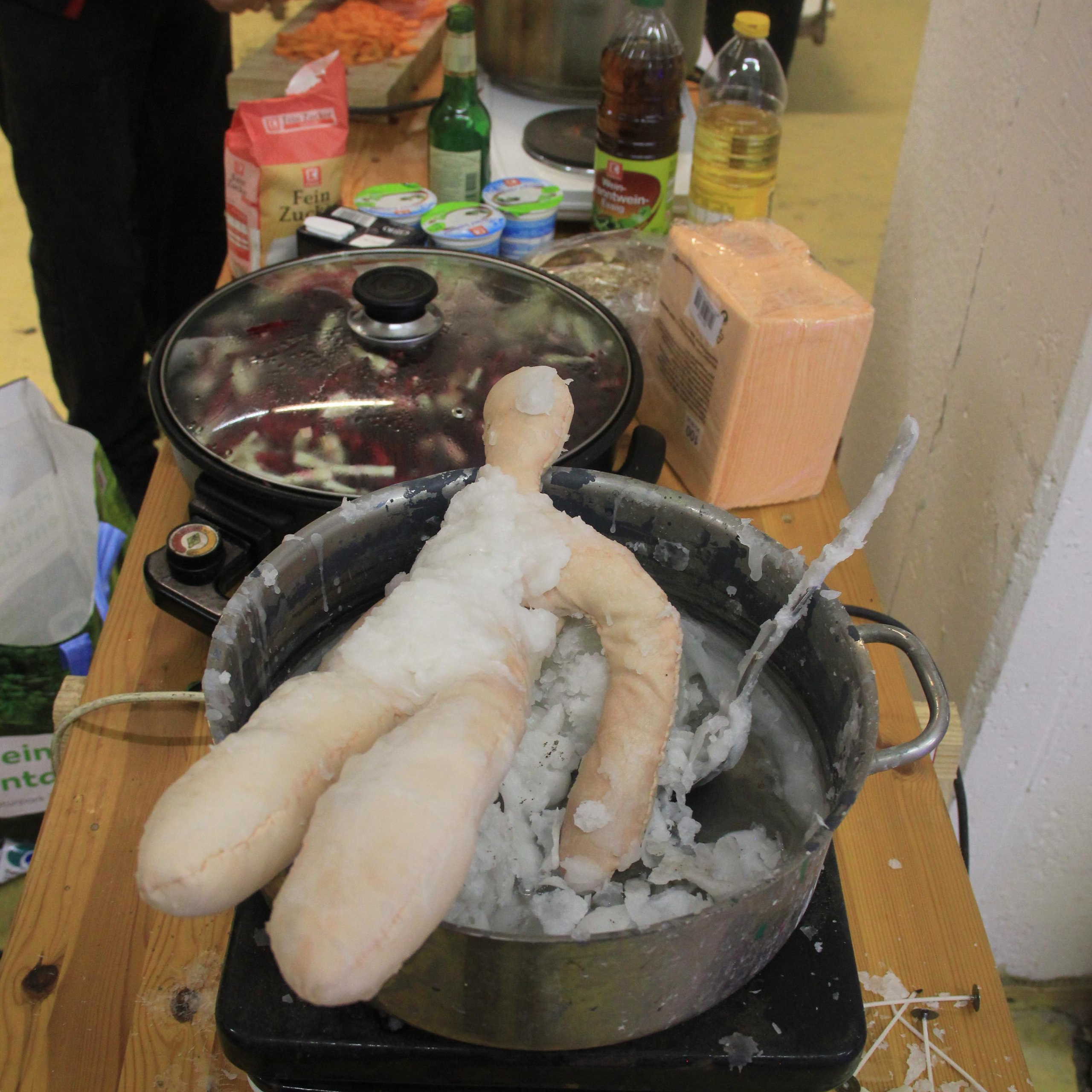 Art residency in “2025 Kunst und Kultur gallery”, 2018. Ksenia Markelova, multidisciplinary artist, Yekaterinburg