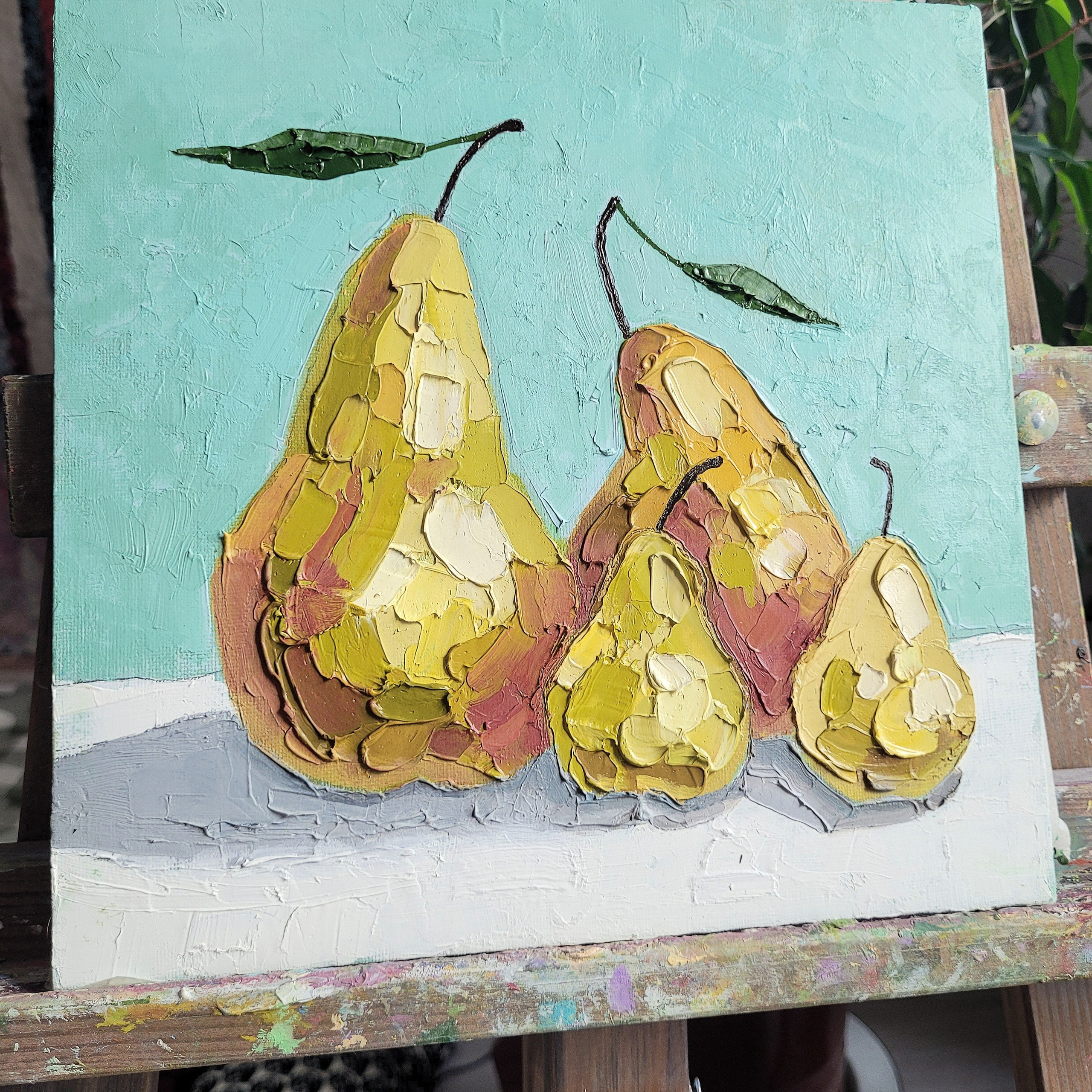 Картина маслом. Натюрморт с грушами. Семейка груш. Галерея авторских картин художницы Бельмесовой Евгении