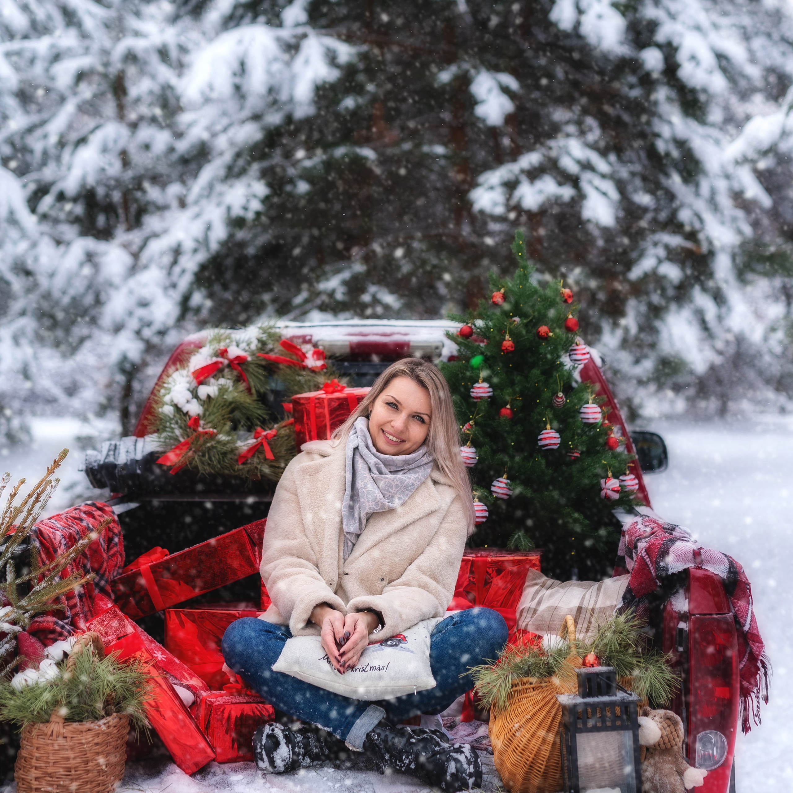 Фотосессия с зимним пикапом