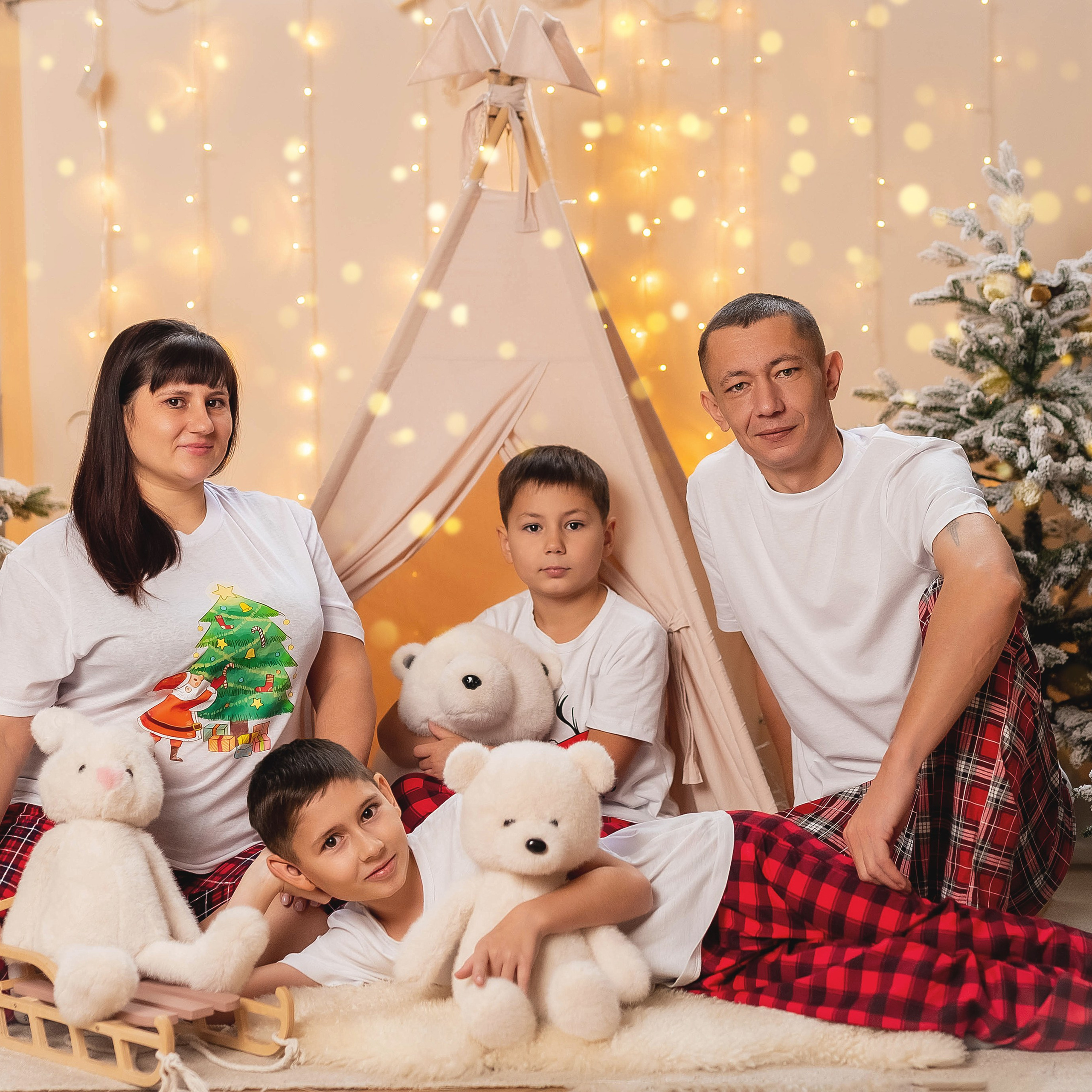 Семейная новогодняя фотосессия
