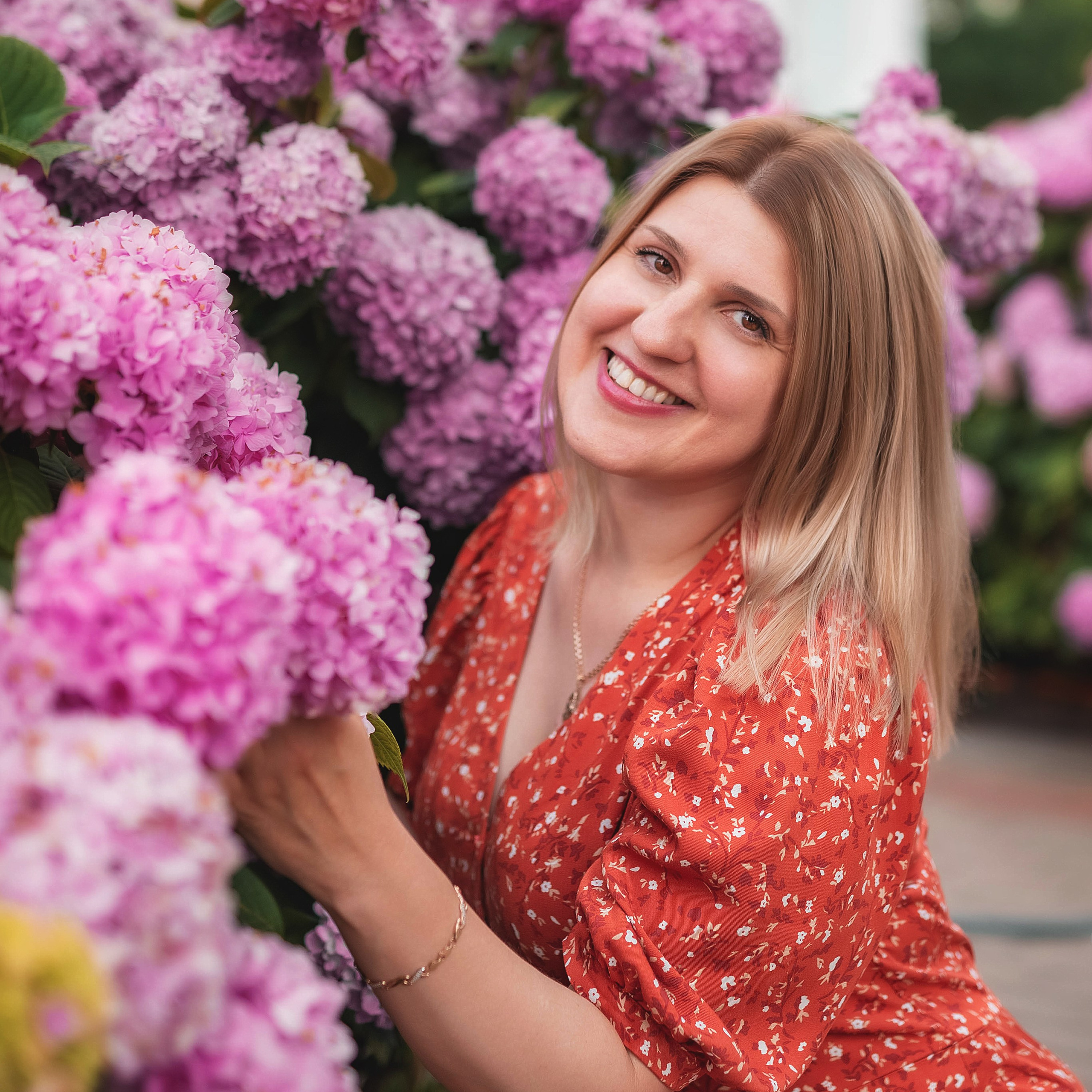 Фотосессия в гортензиях