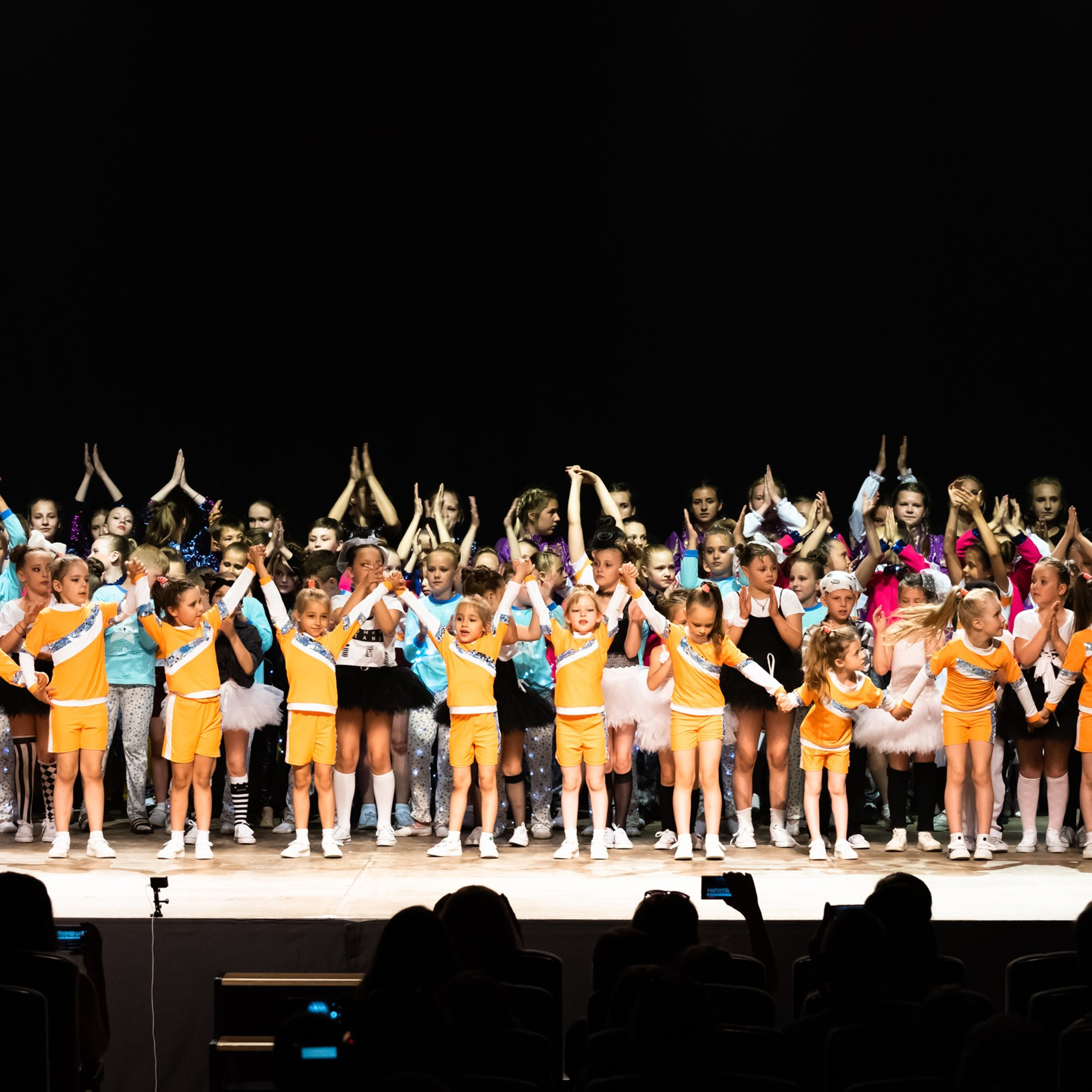 ИЮЛЬ 2019. Взгляд через объектив